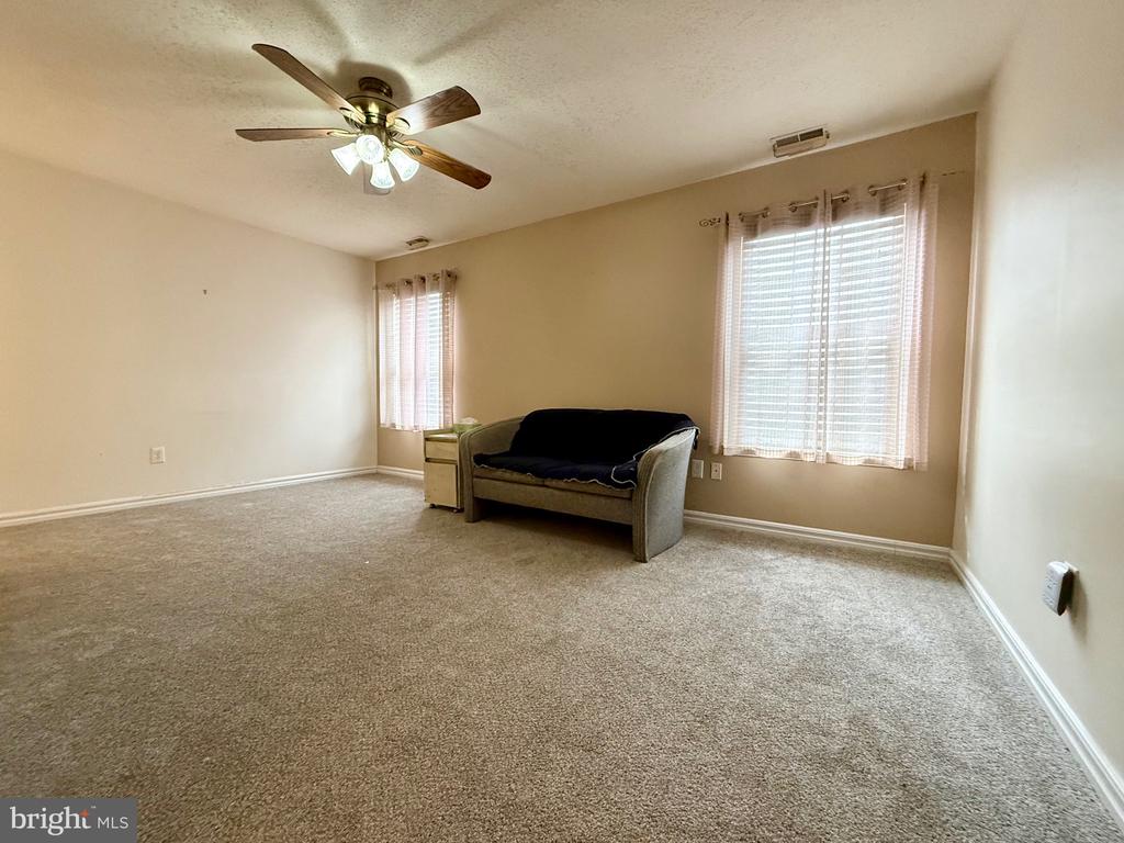 507 DORAL DRIVE