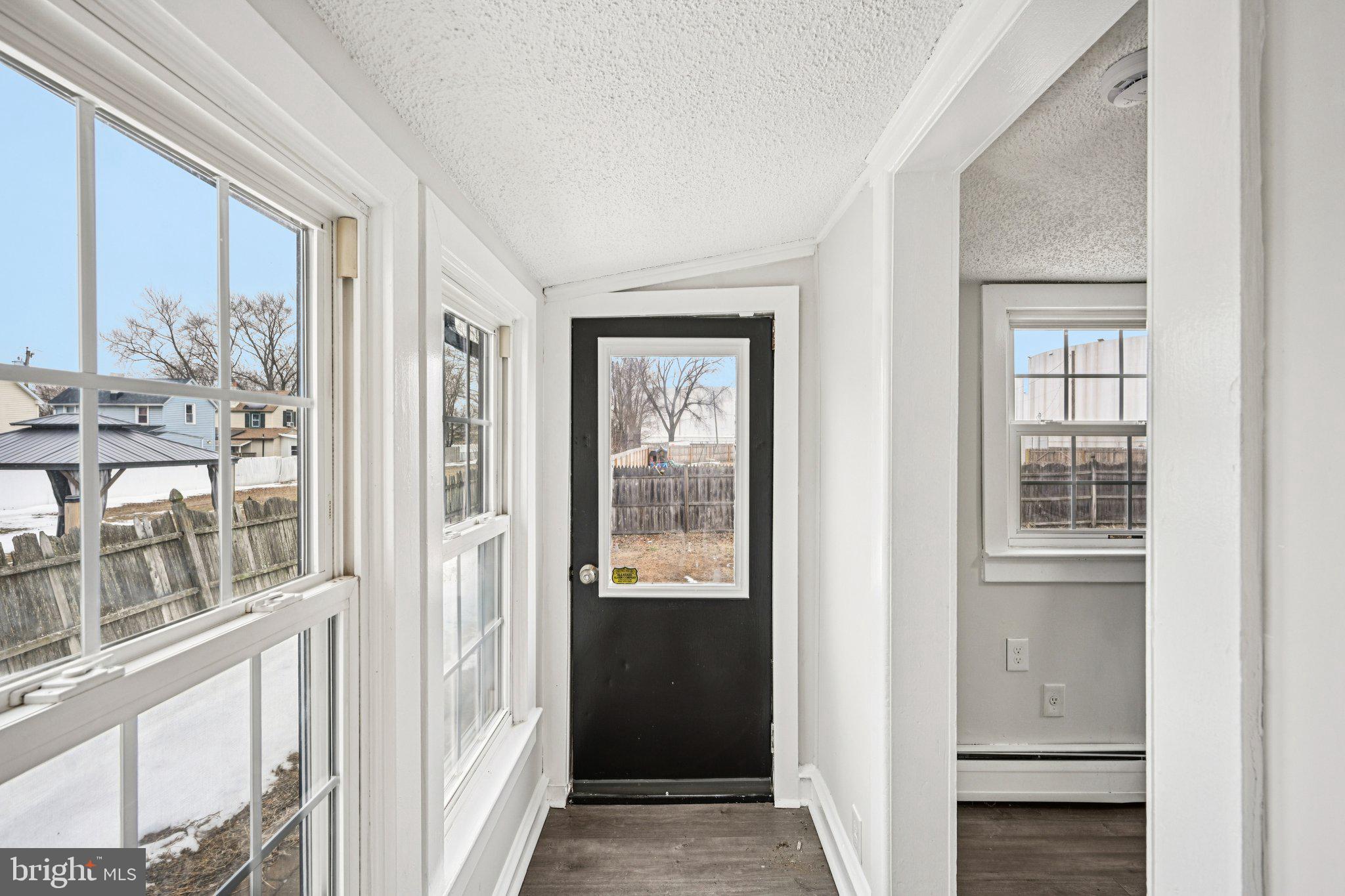 320 BILLINGSPORT ROAD