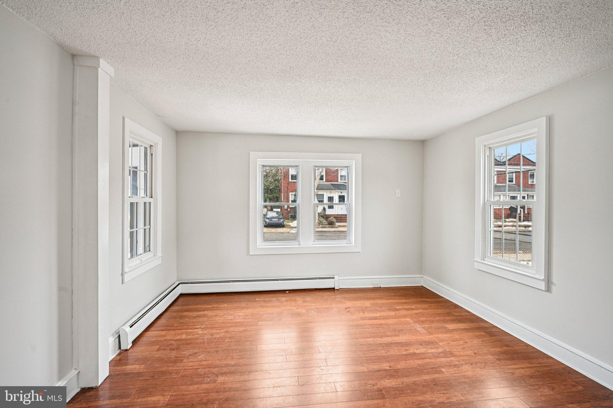 320 BILLINGSPORT ROAD