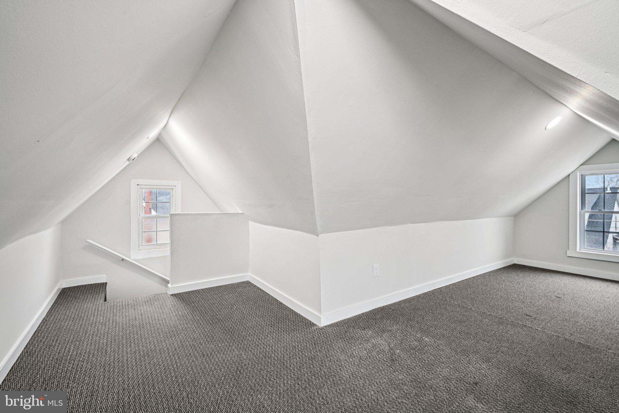 320 BILLINGSPORT ROAD