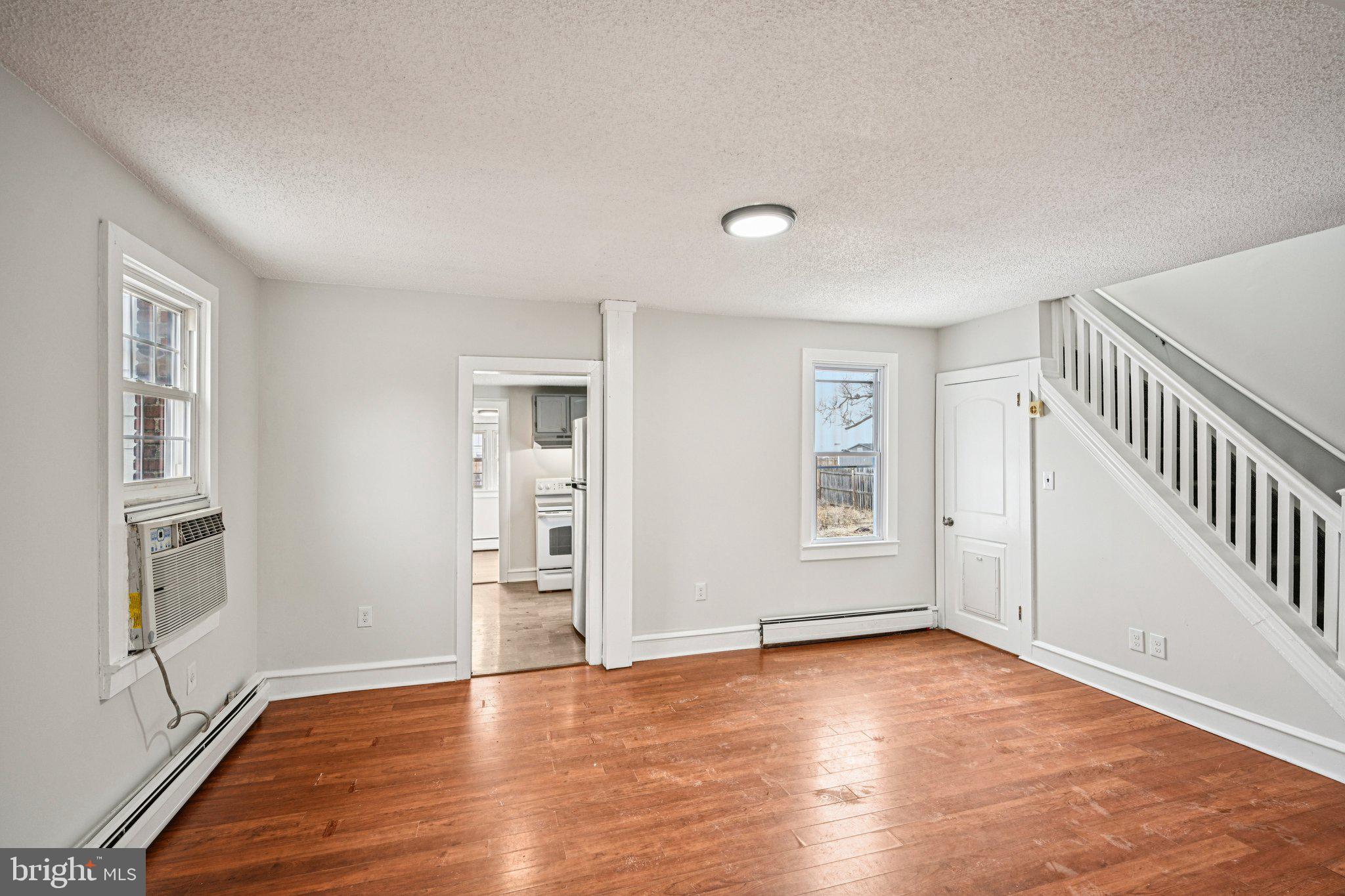 320 BILLINGSPORT ROAD