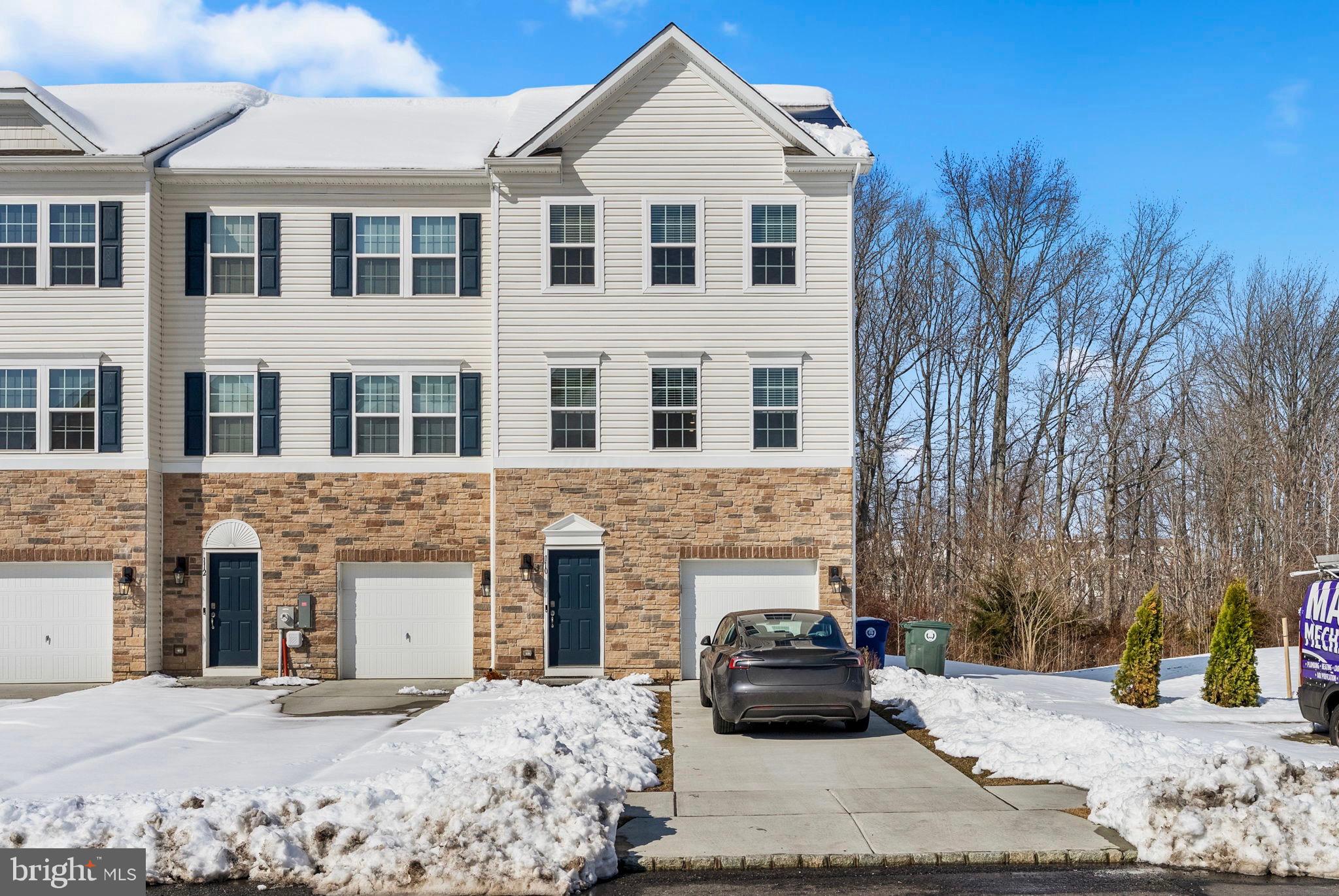 110 JONAGOLD DRIVE