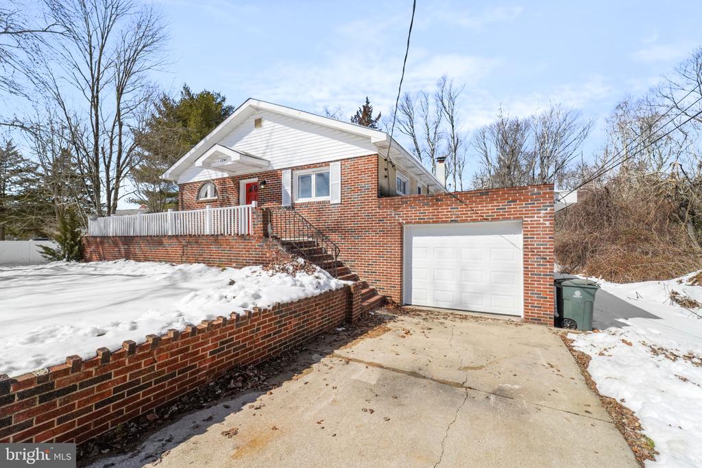1241 CLAYTON ROAD