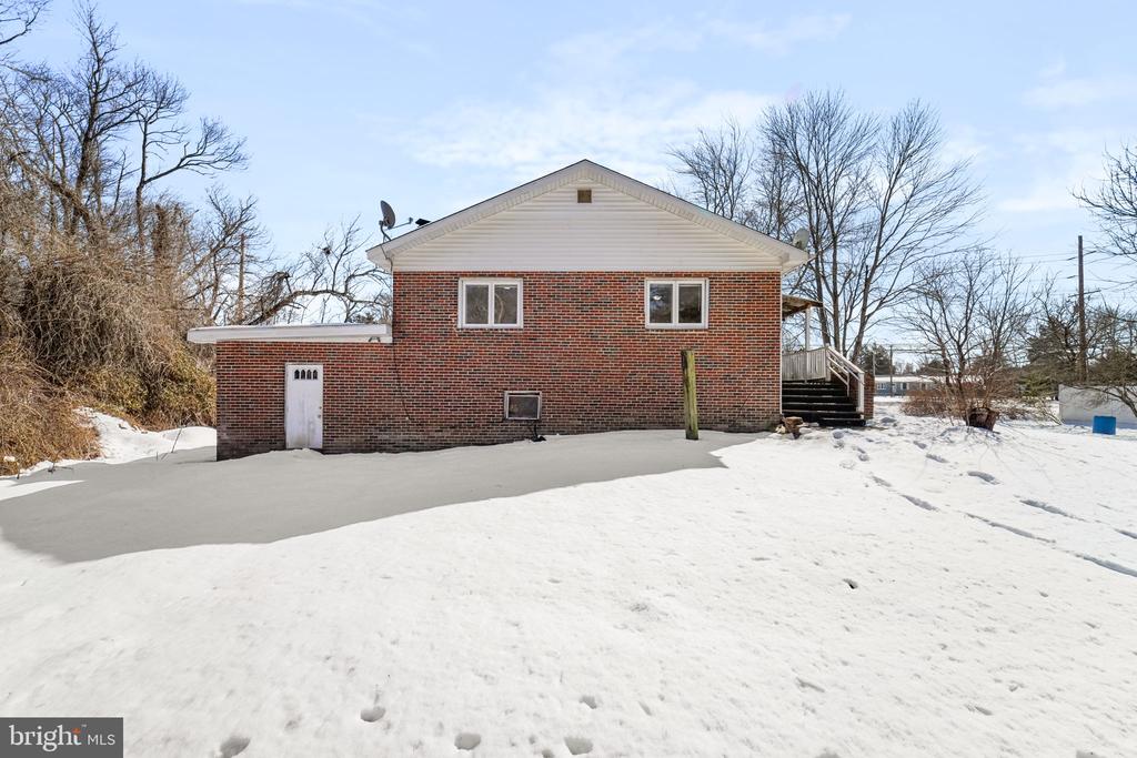 1241 CLAYTON ROAD