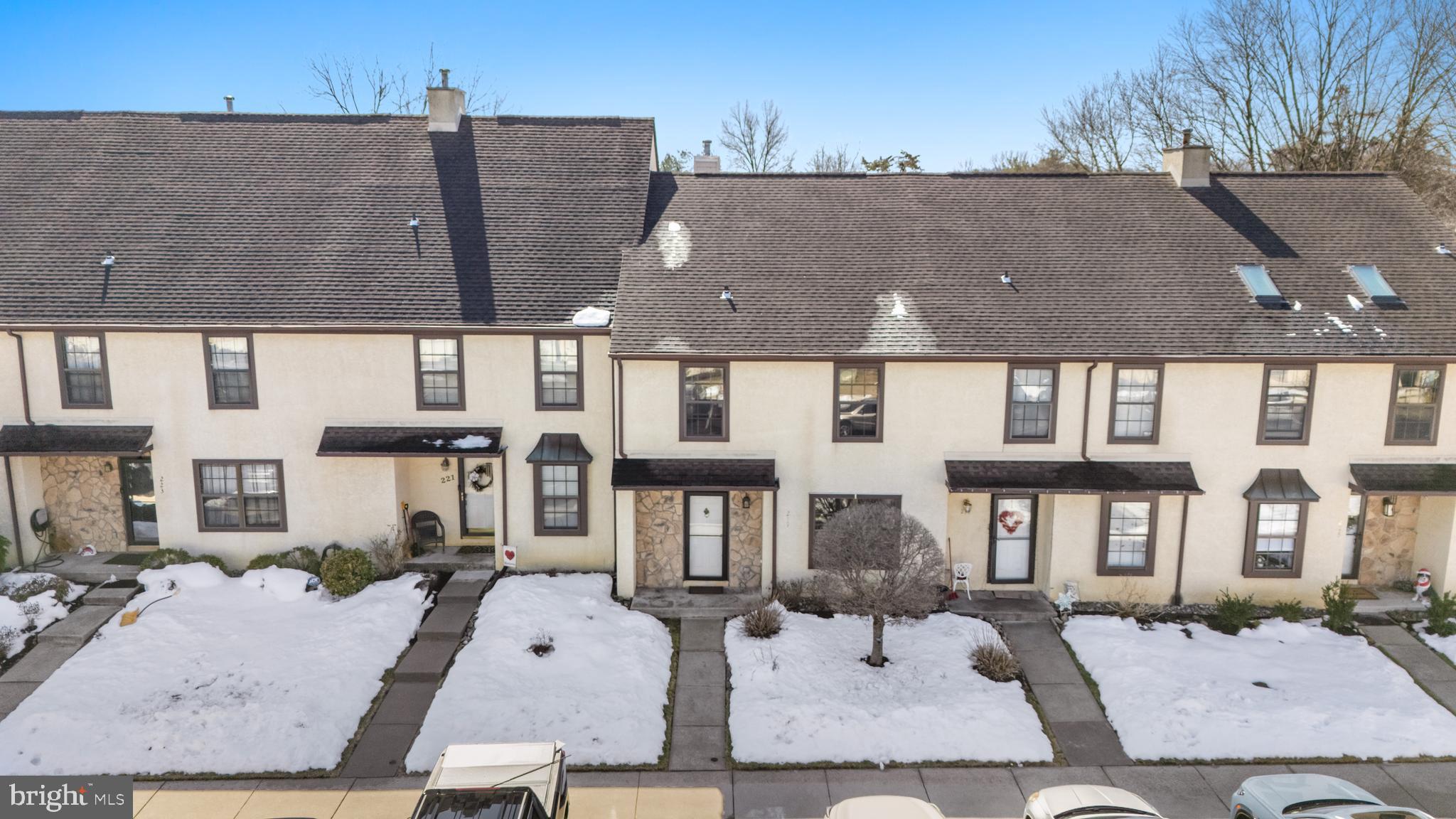 219 ALLENS LANE
