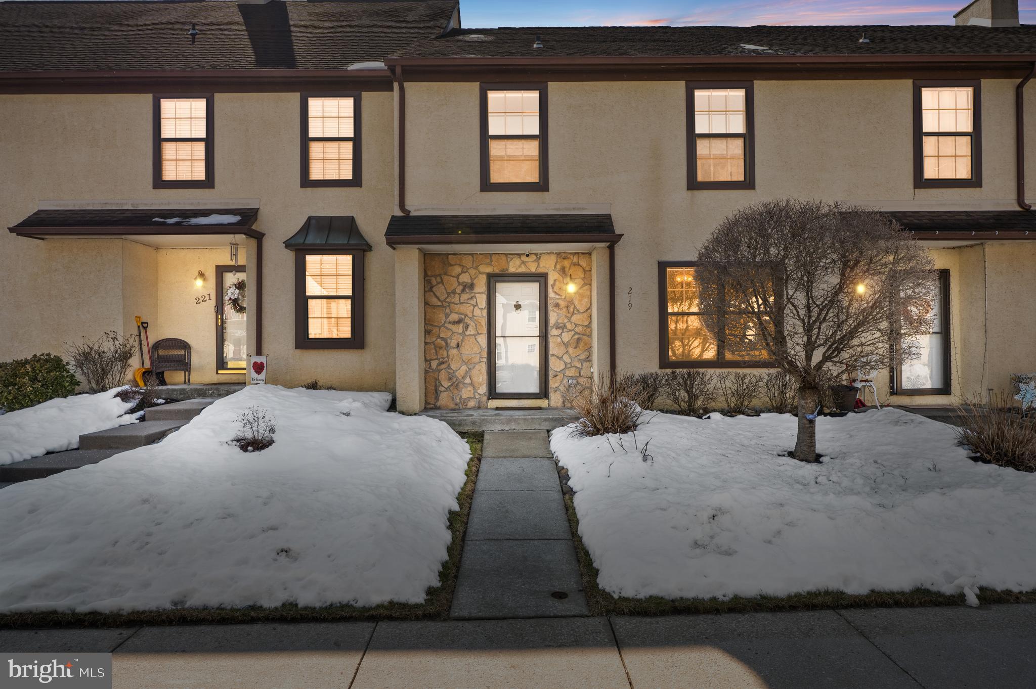 219 ALLENS LANE