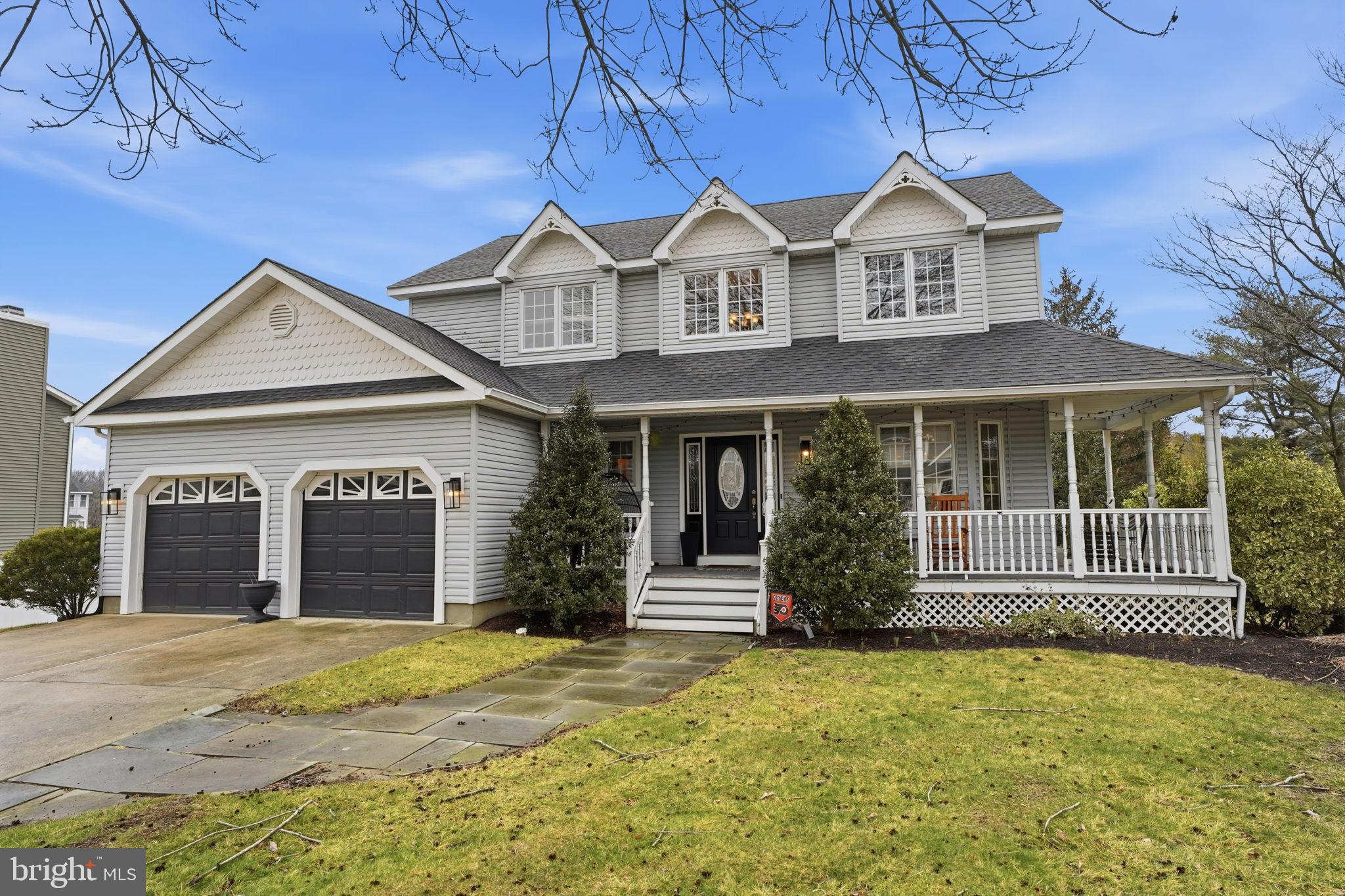1218 ROYAL LANE