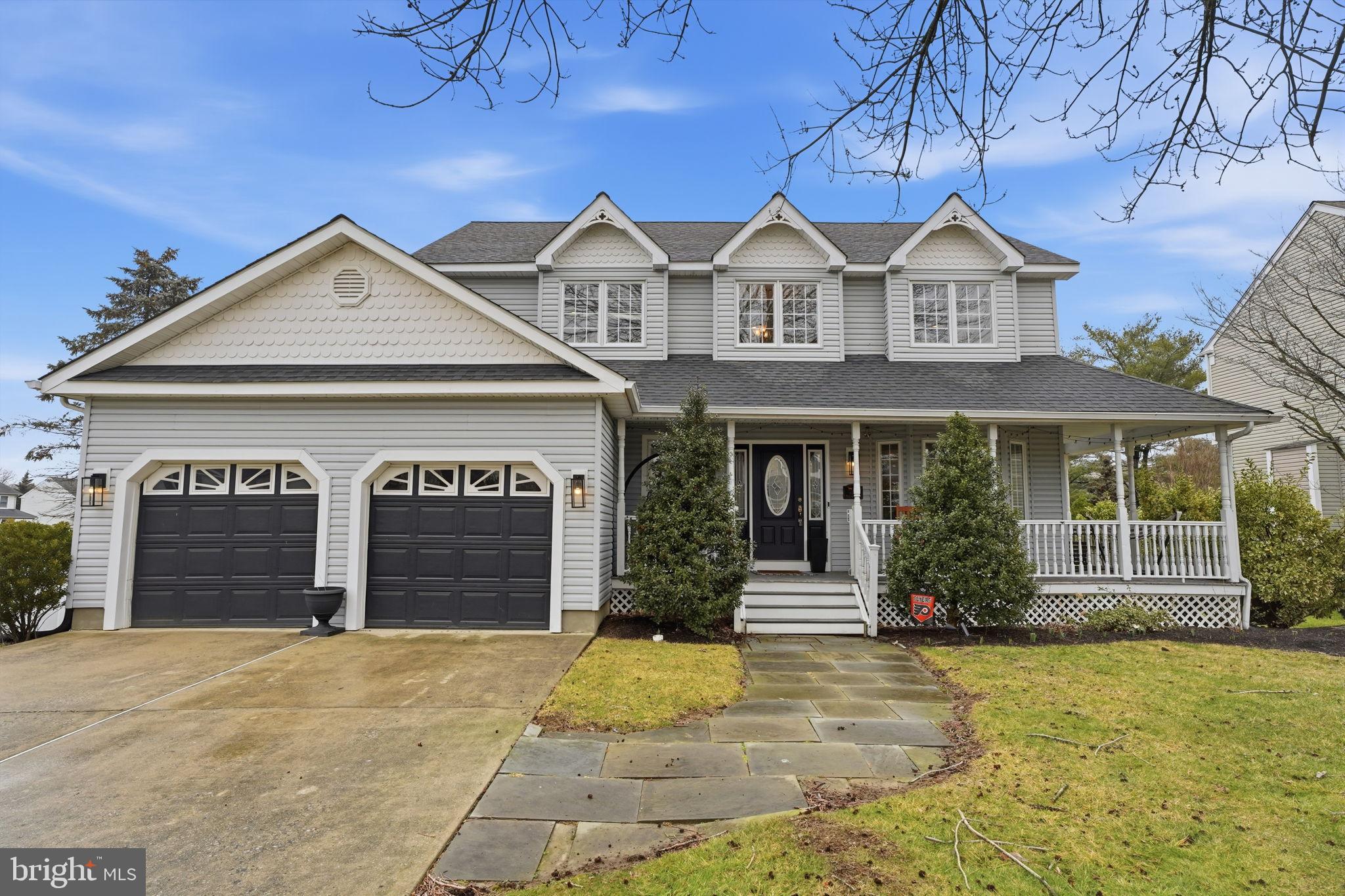 1218 ROYAL LANE