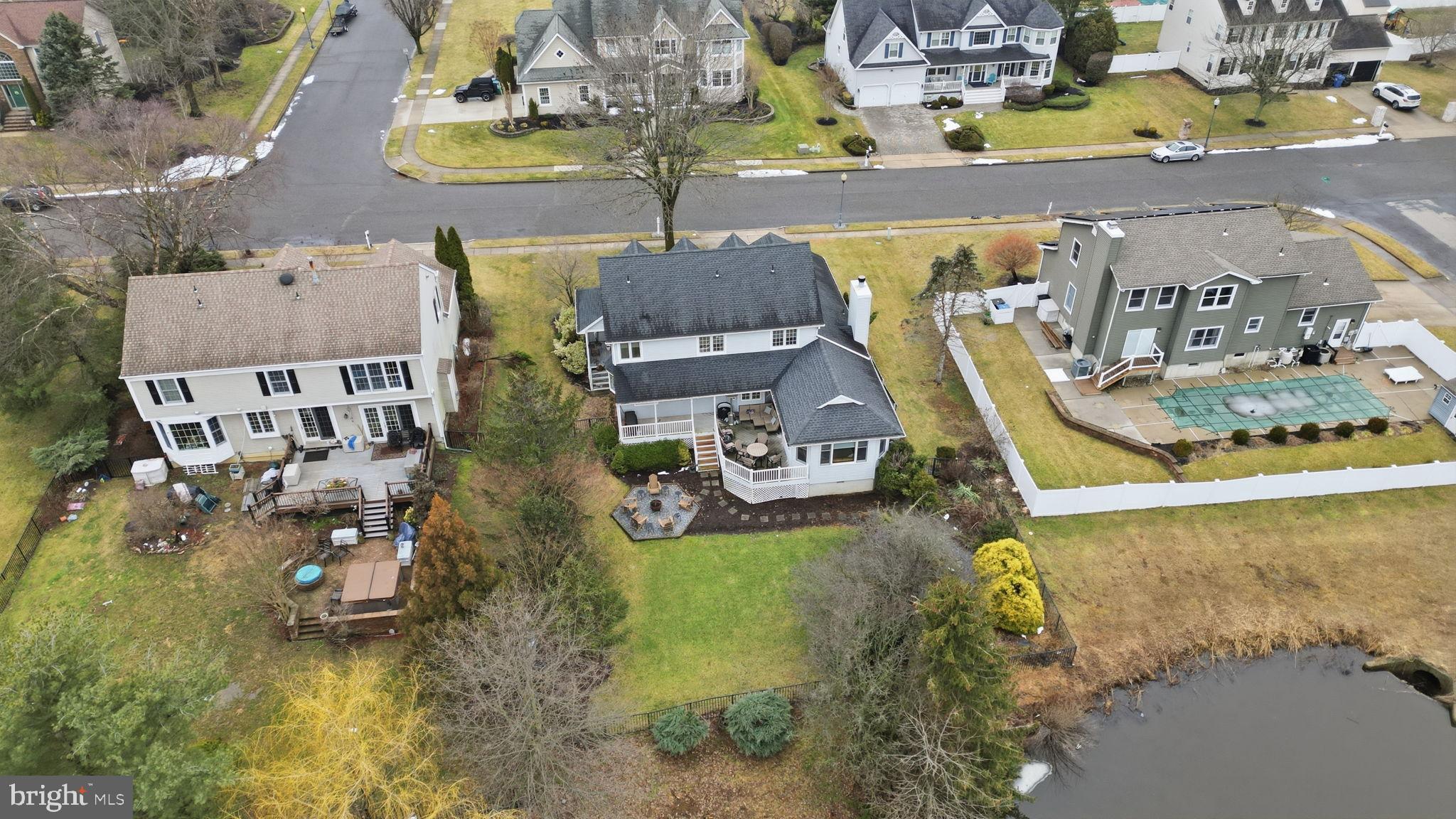 1218 ROYAL LANE