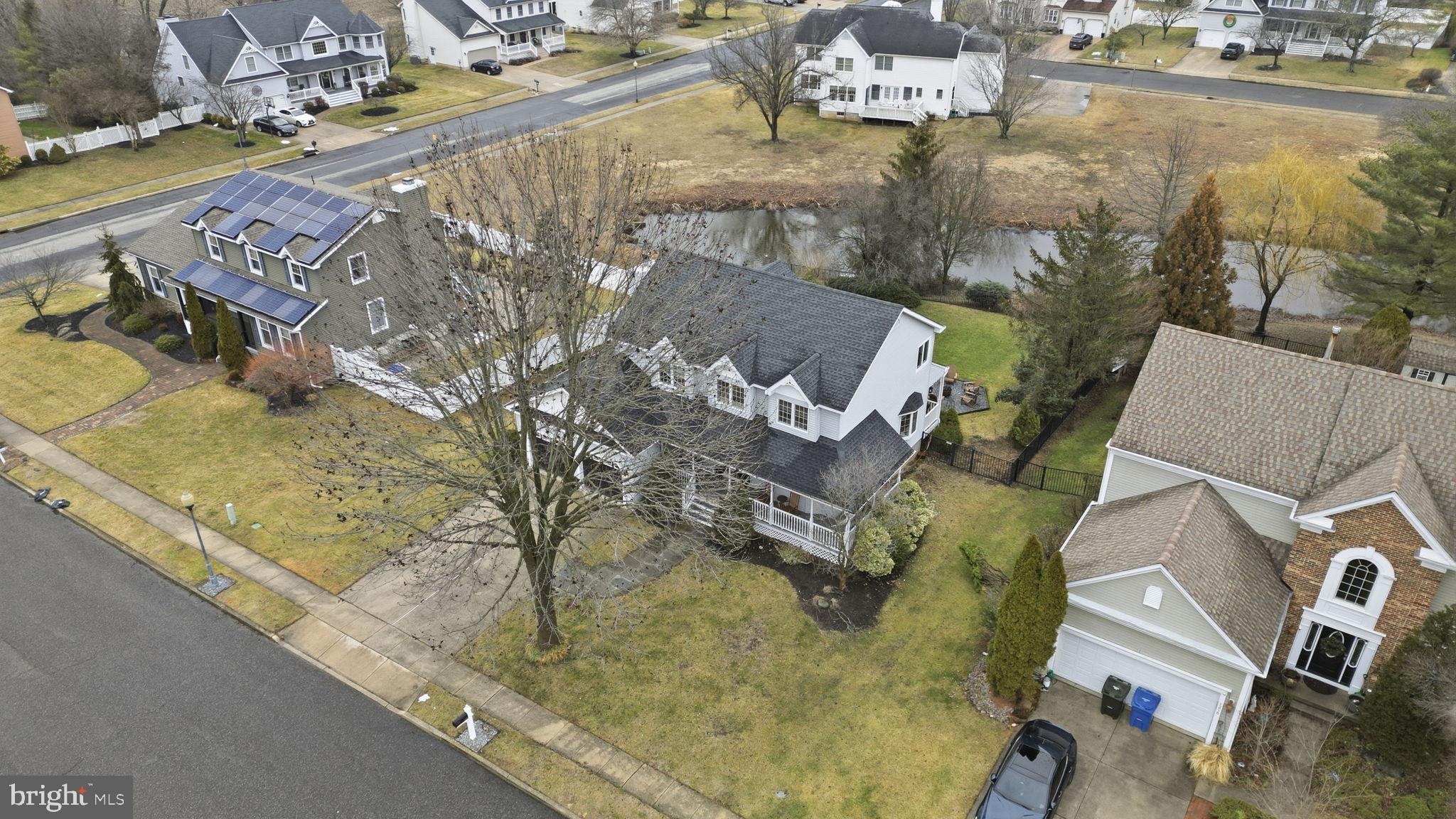 1218 ROYAL LANE