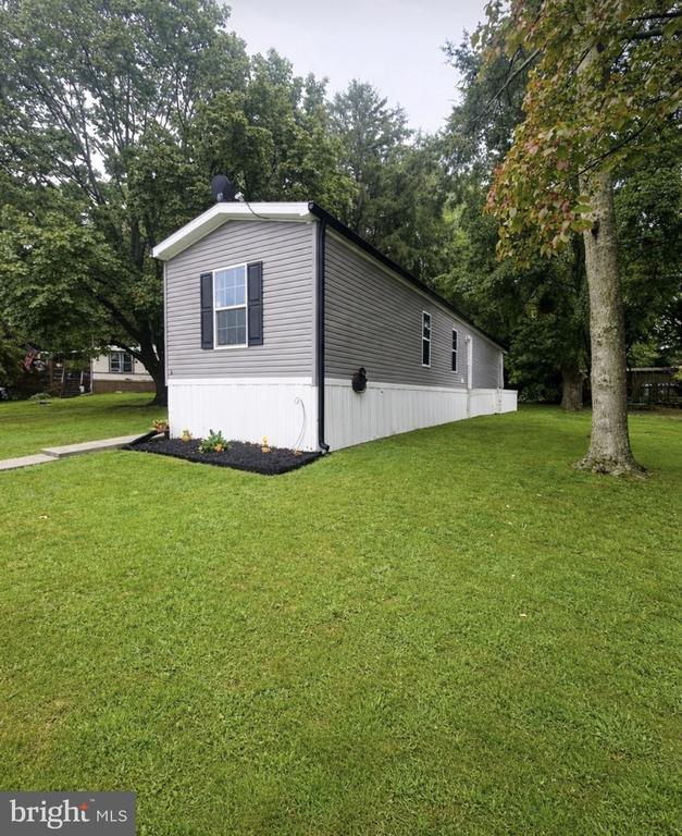 31 MAPLE AVENUE
