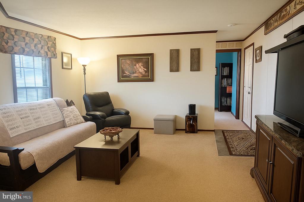 31 MAPLE AVENUE