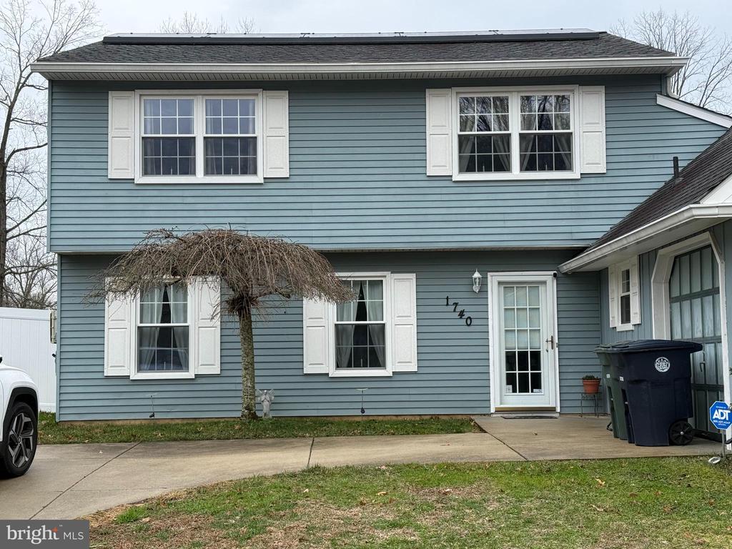 1740 FOREST DRIVE