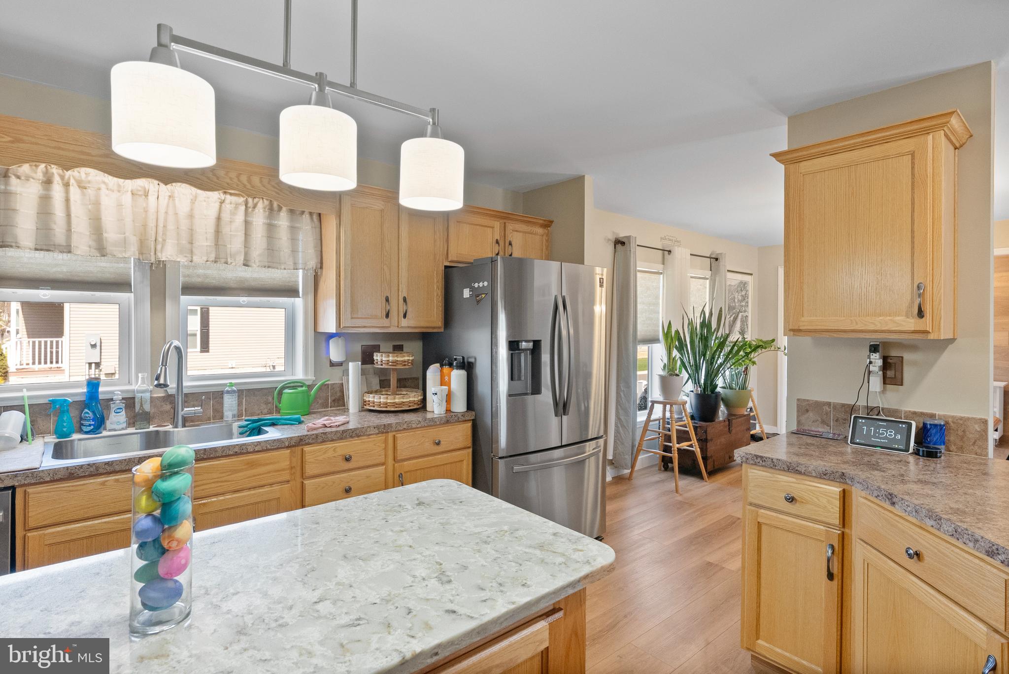 2088 BURLINGTON CIRCLE