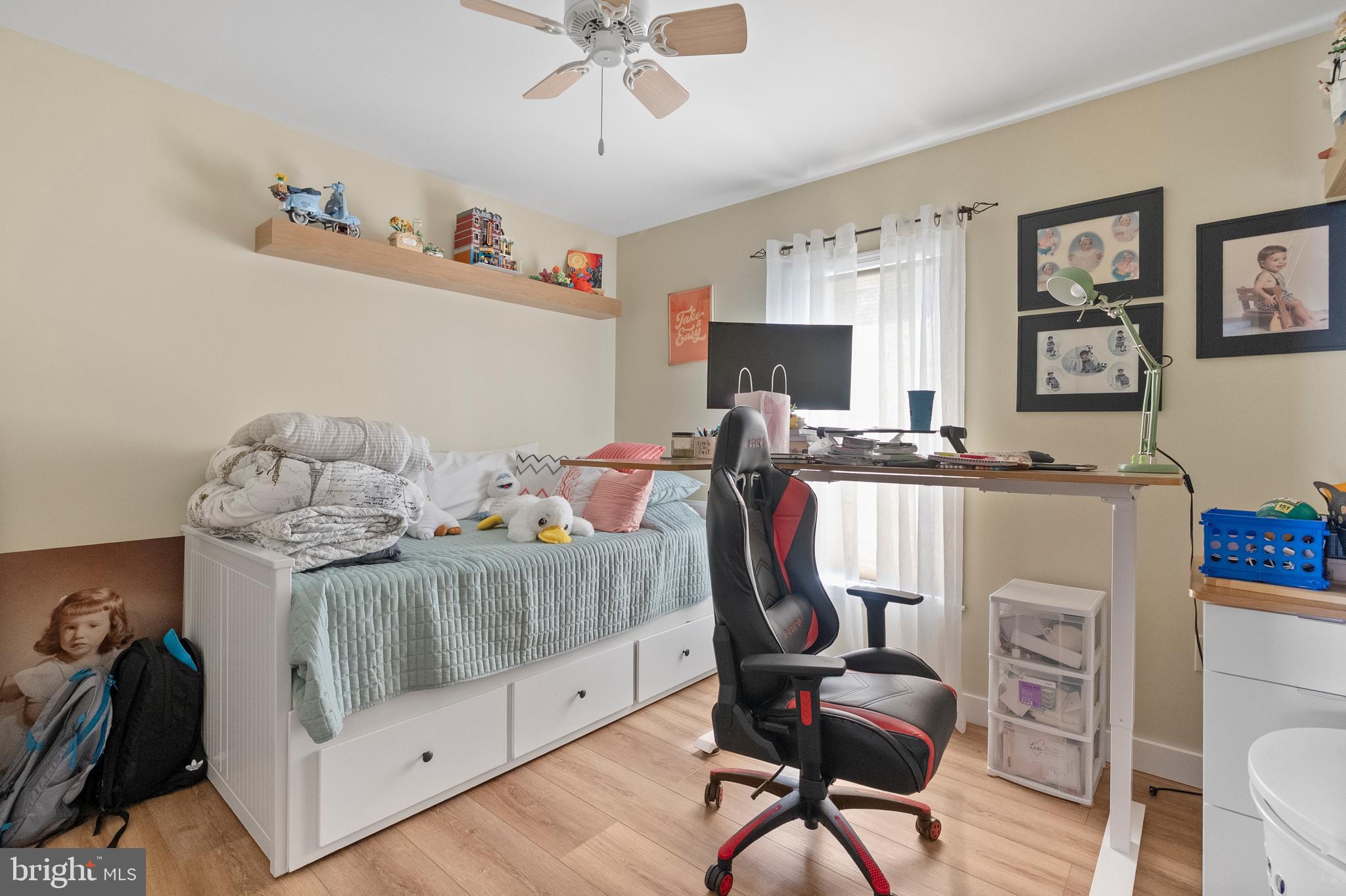 2088 BURLINGTON CIRCLE