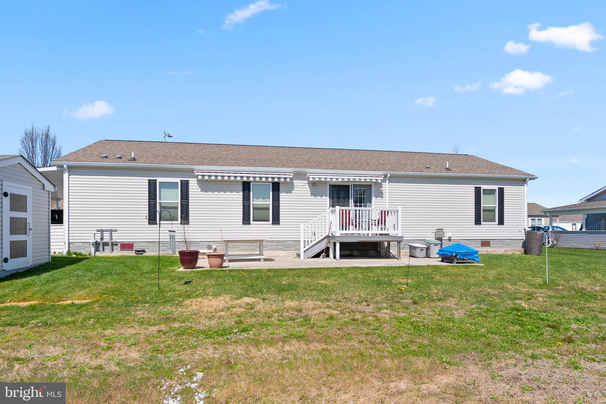 2088 BURLINGTON CIRCLE