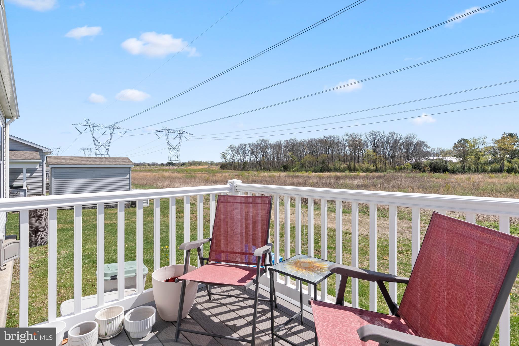 2088 BURLINGTON CIRCLE