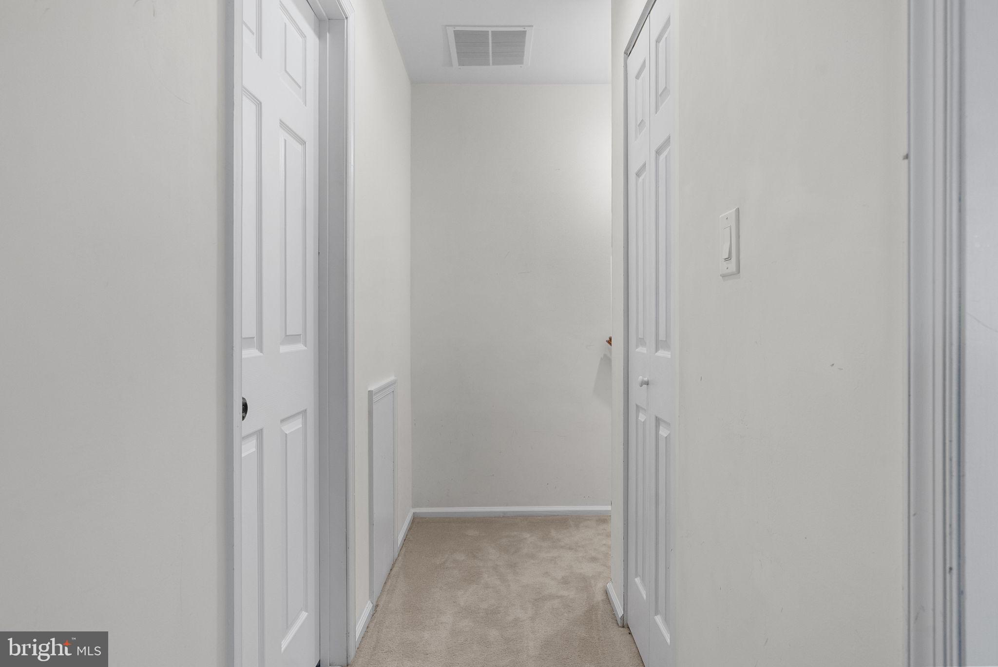 322 STEEPLECHASE COURT