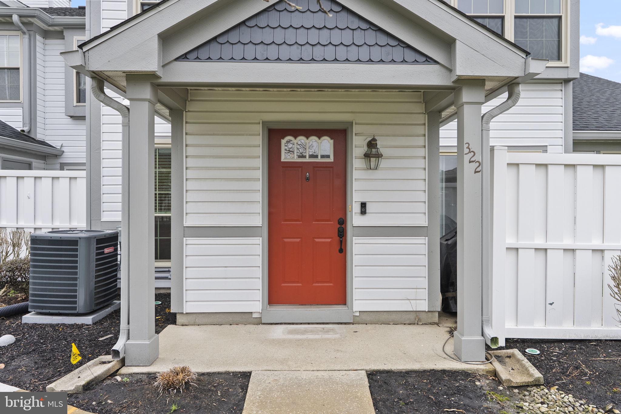 322 STEEPLECHASE COURT