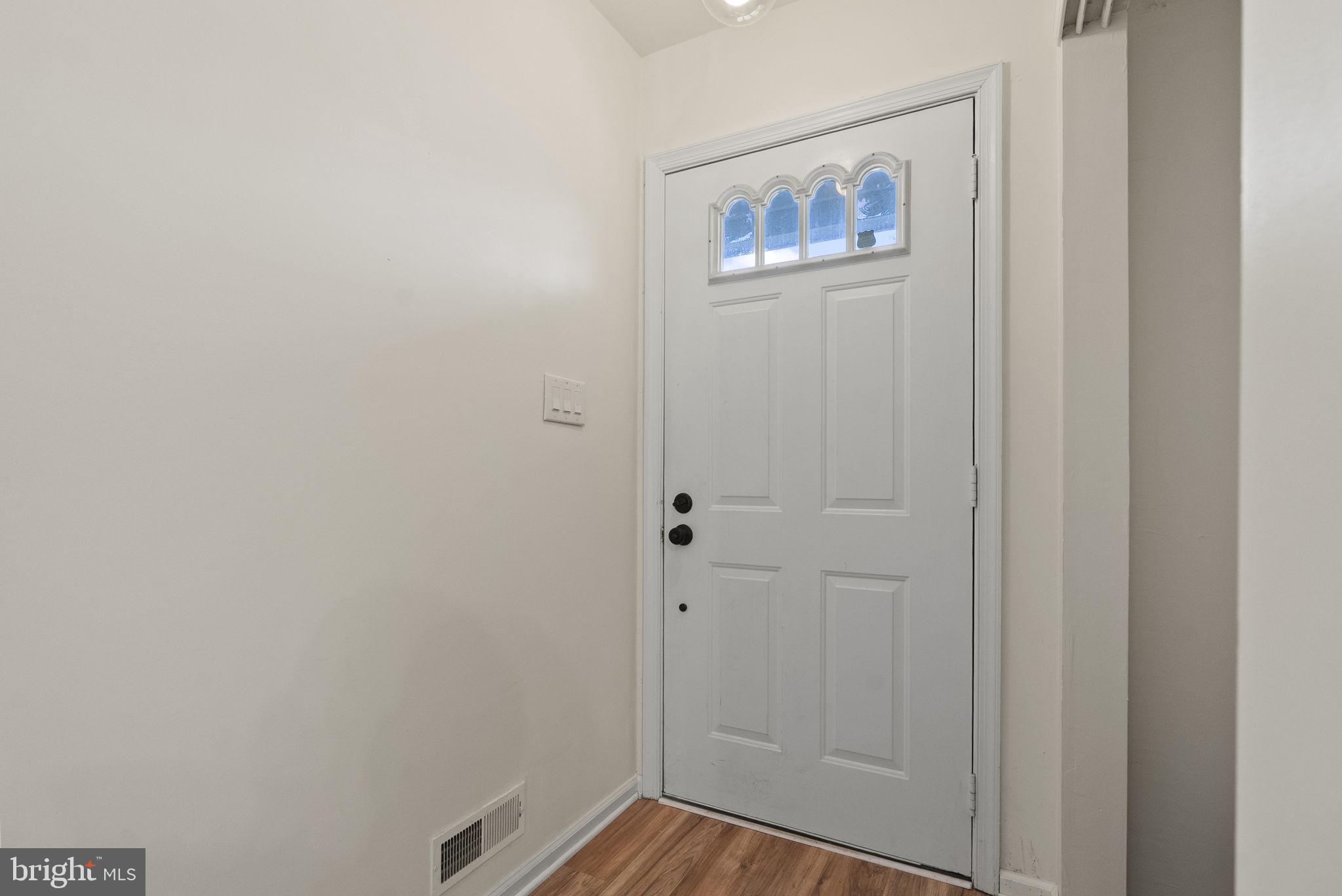 322 STEEPLECHASE COURT