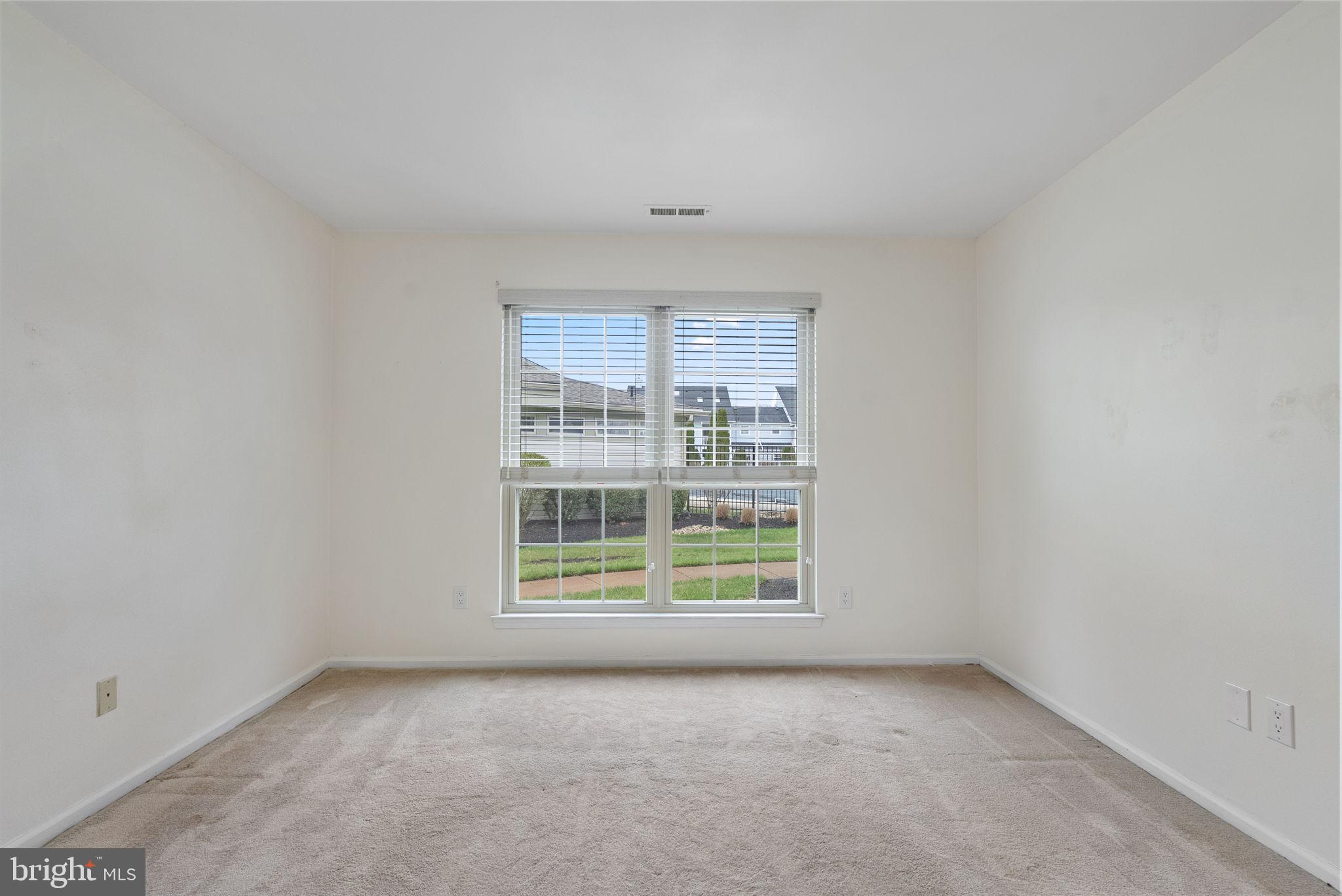 322 STEEPLECHASE COURT