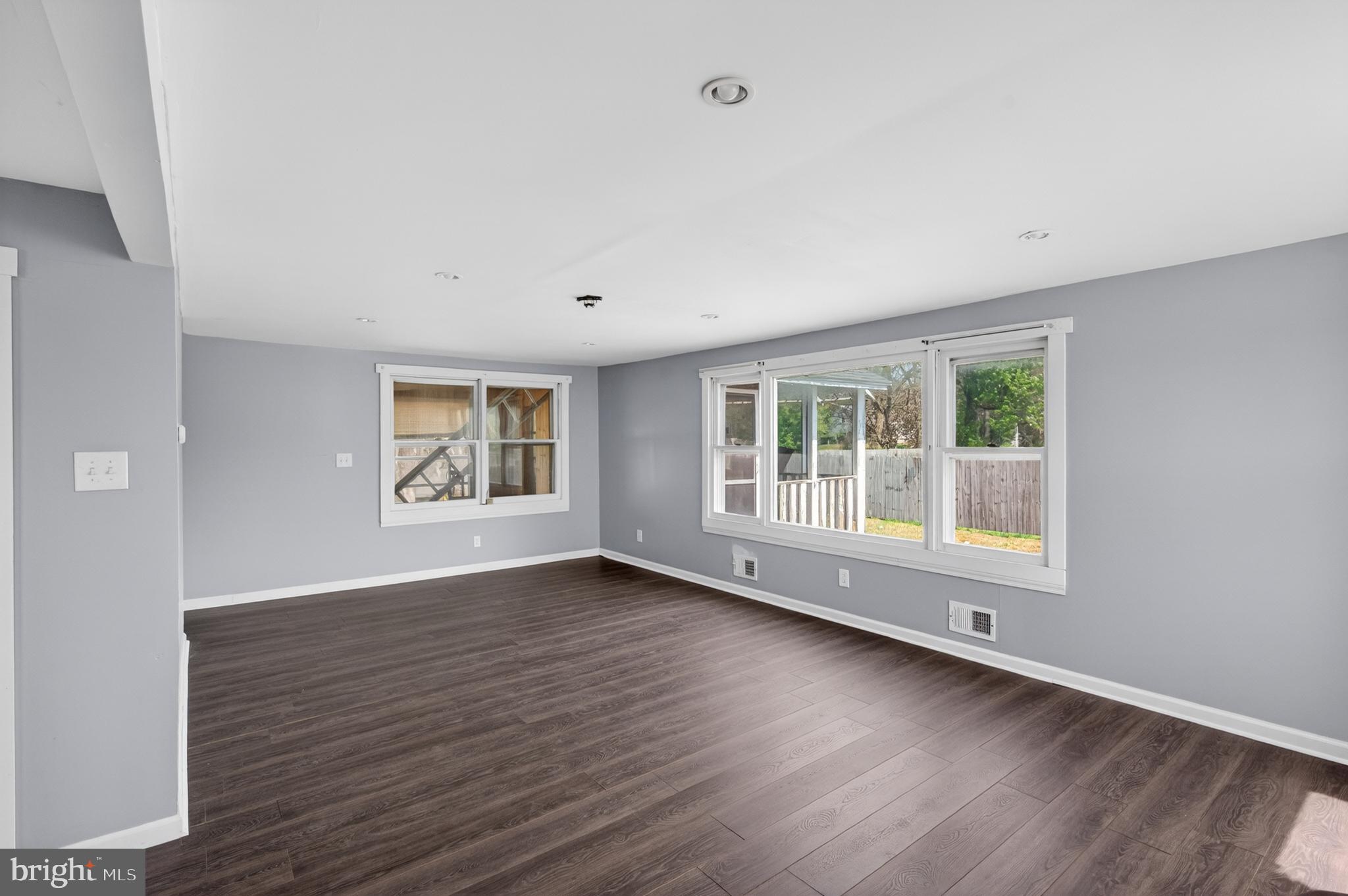 306 DELSEA DRIVE