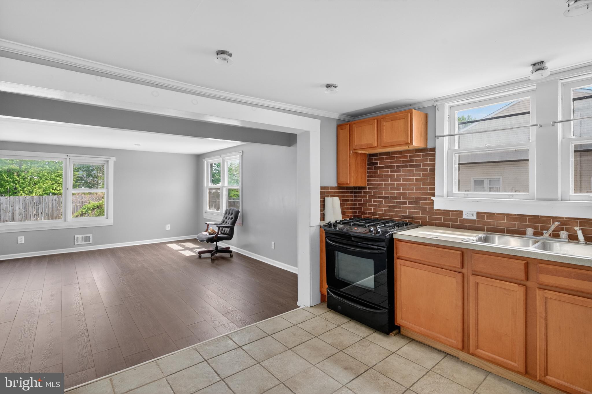 306 DELSEA DRIVE