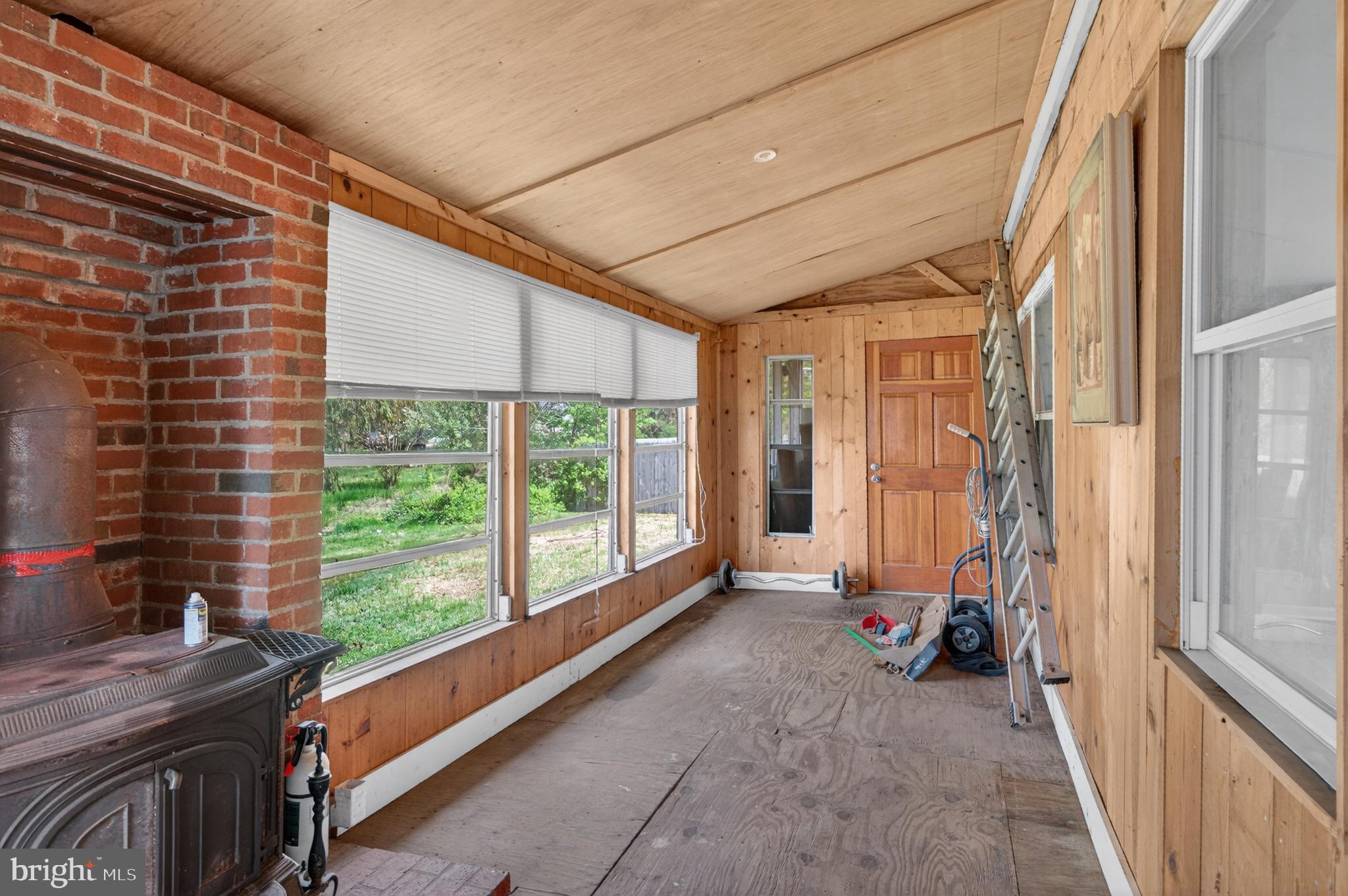 306 DELSEA DRIVE