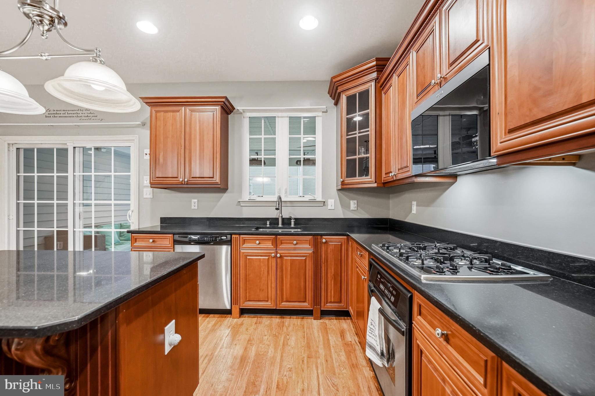 127 FOXWOOD TERRACE