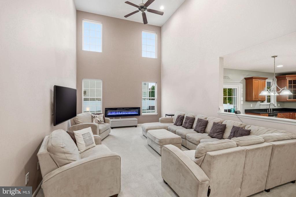 127 FOXWOOD TERRACE