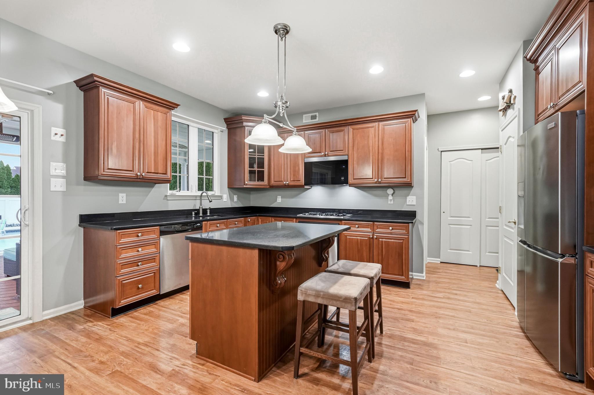 127 FOXWOOD TERRACE