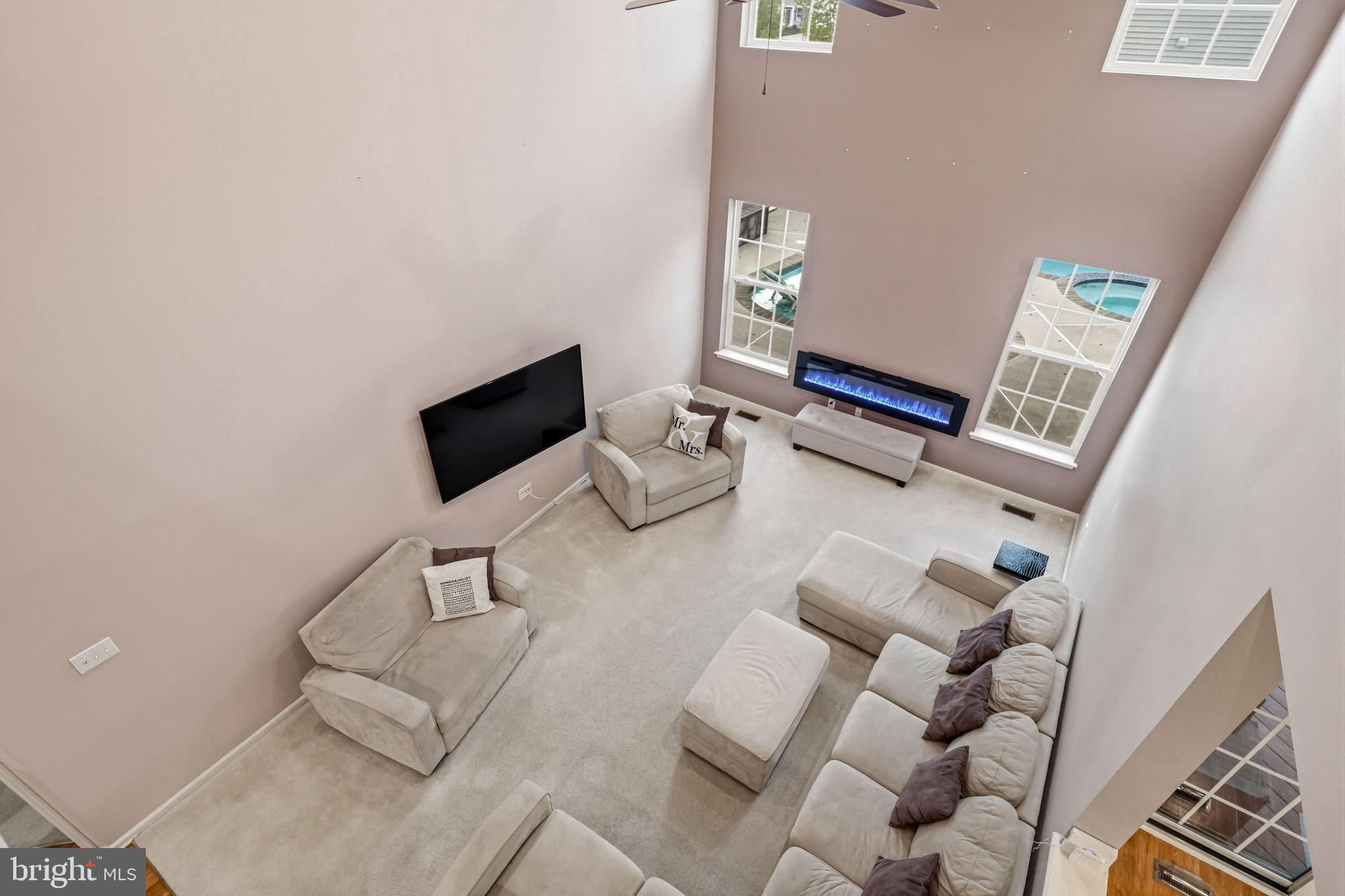 127 FOXWOOD TERRACE