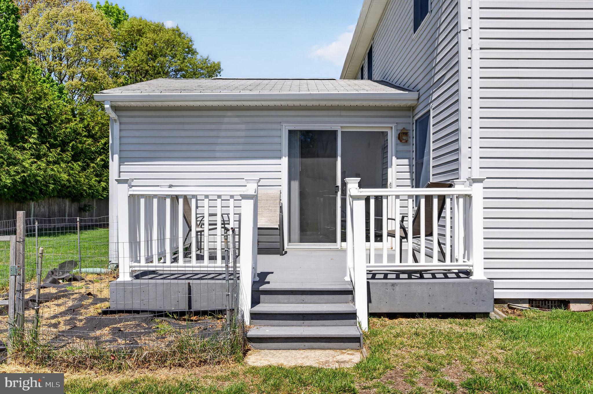 504 ASH STREET