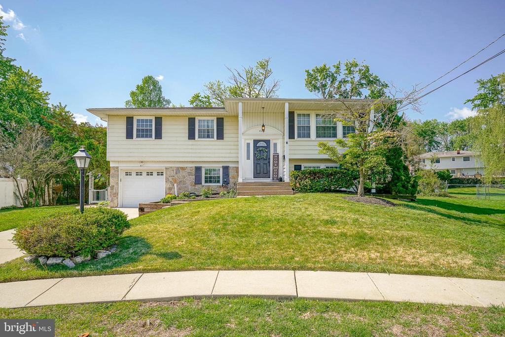 428 TEMPLE COURT