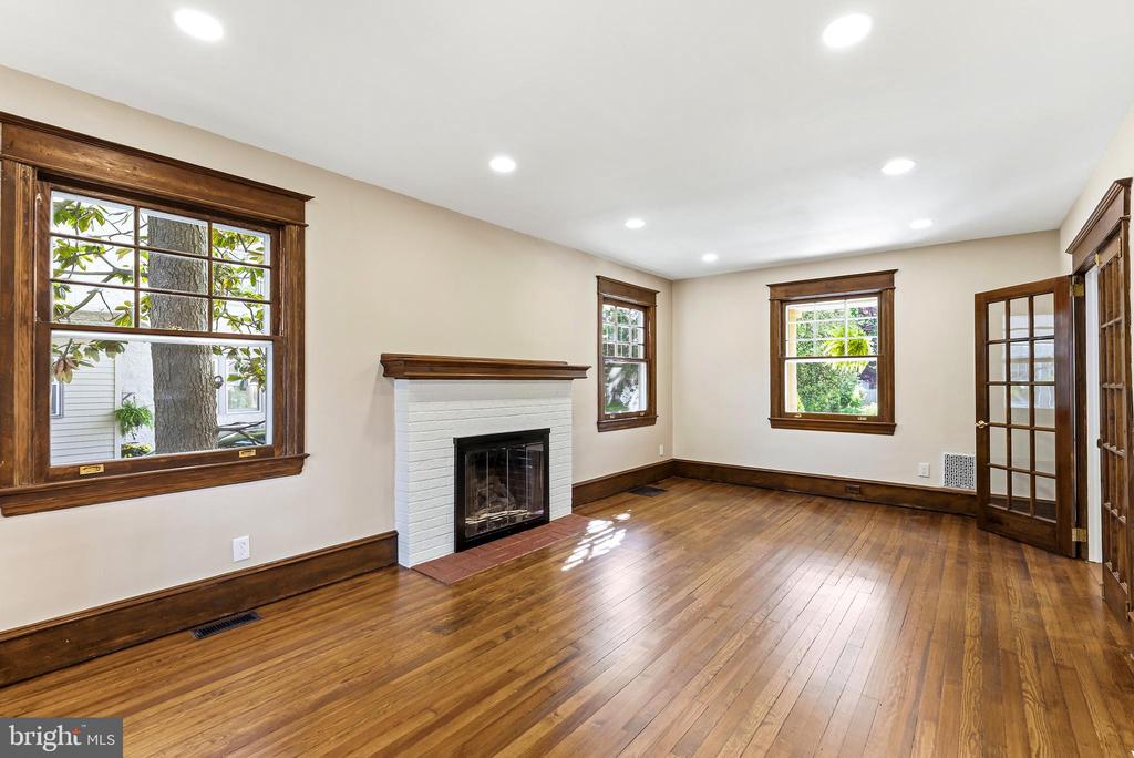 26 N HORACE STREET