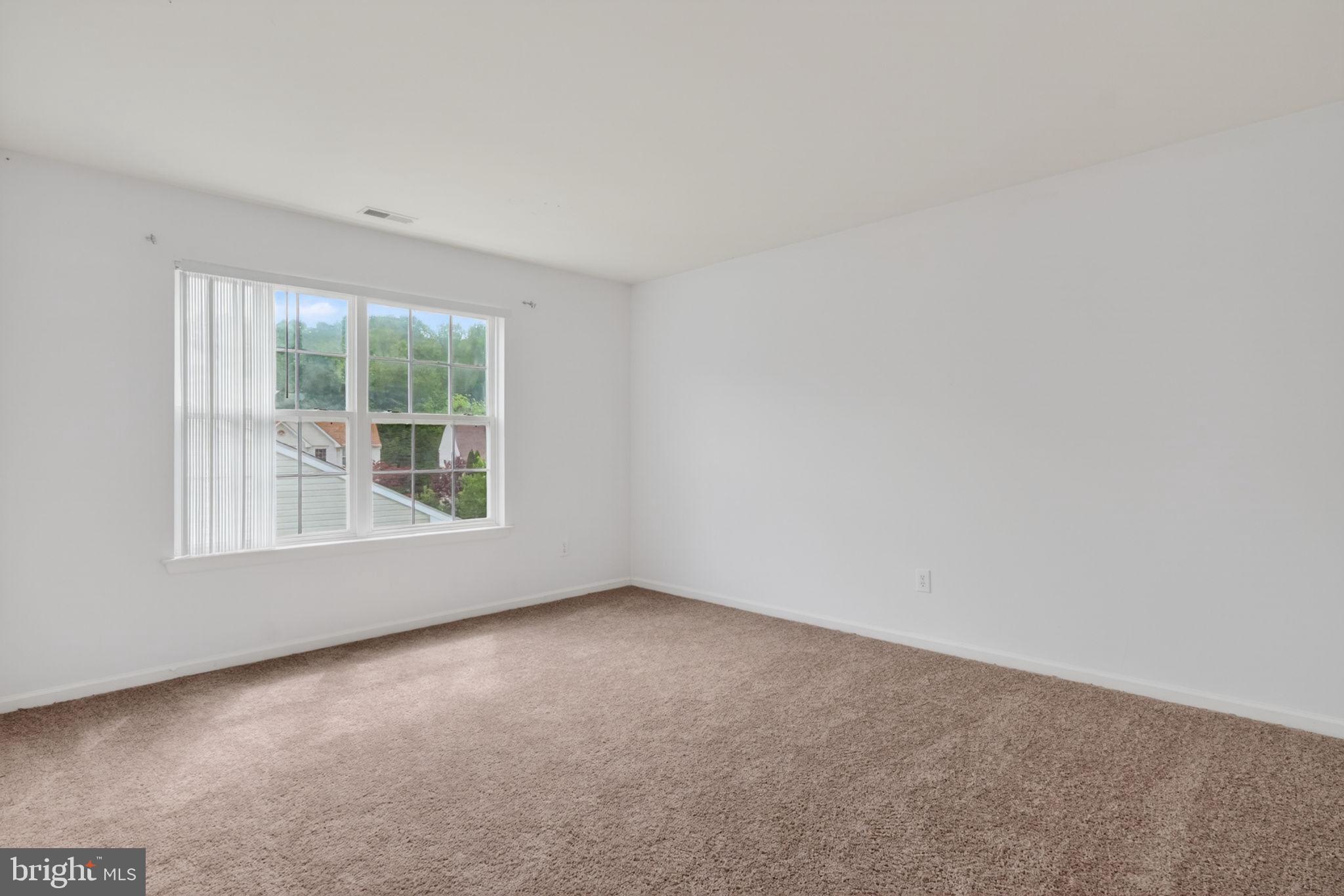 34 HILL FARM WAY
