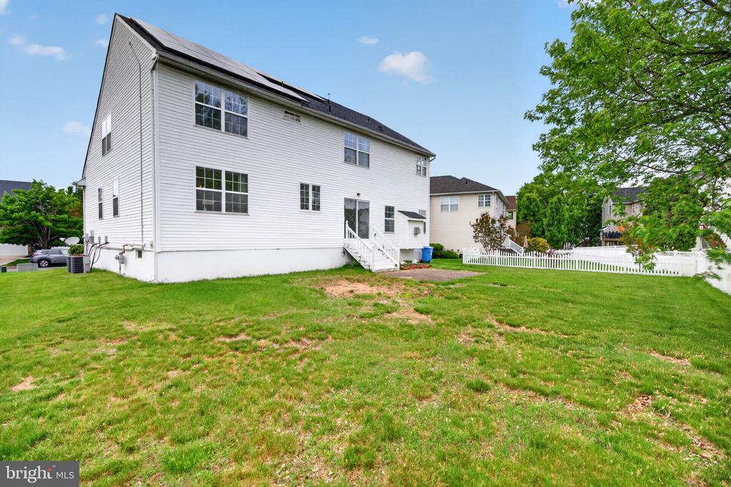 34 HILL FARM WAY
