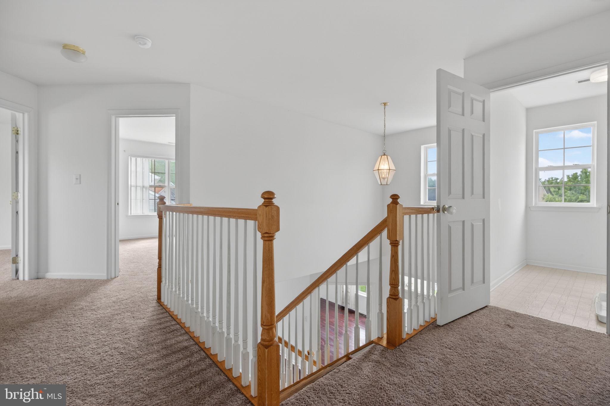 34 HILL FARM WAY