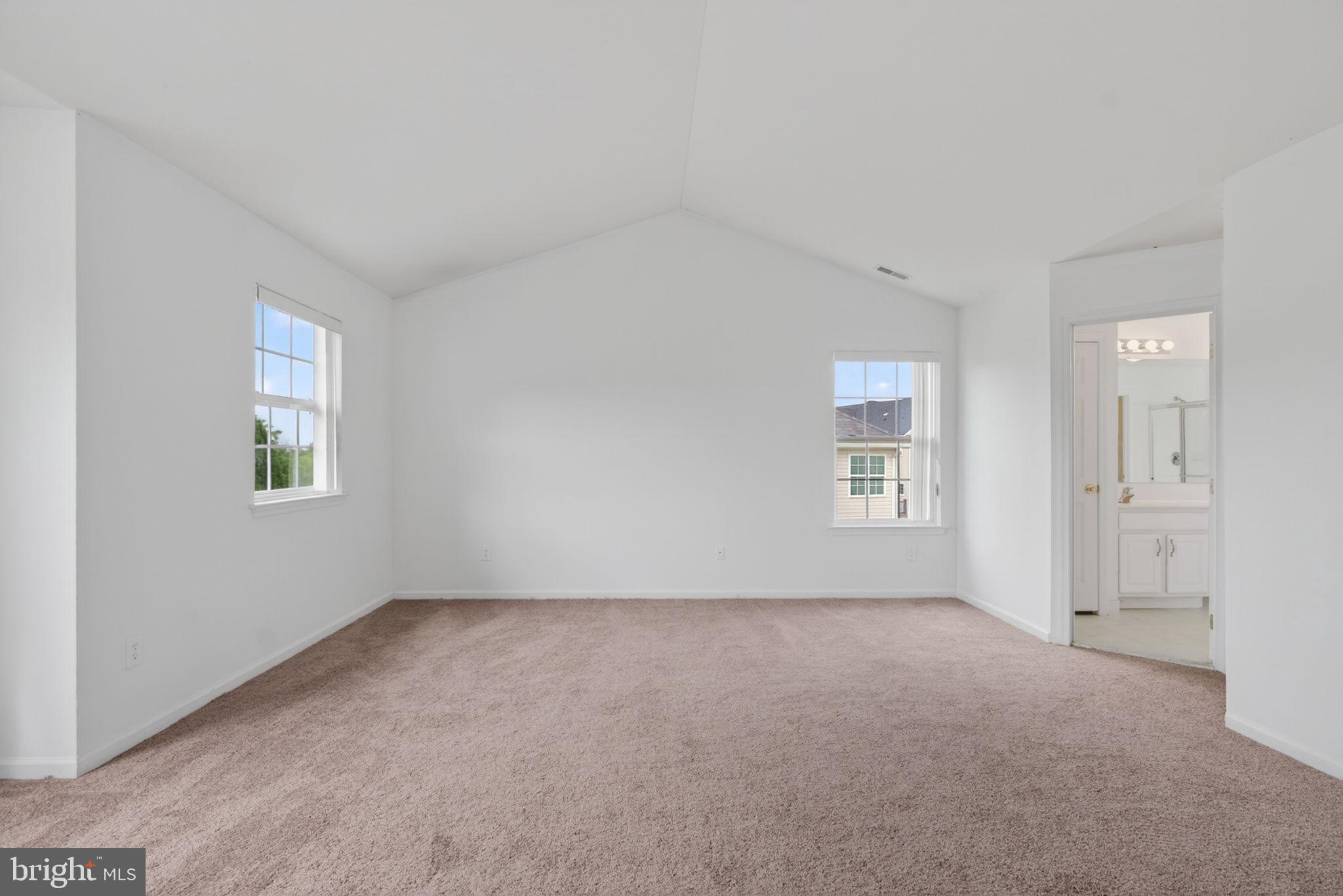 34 HILL FARM WAY