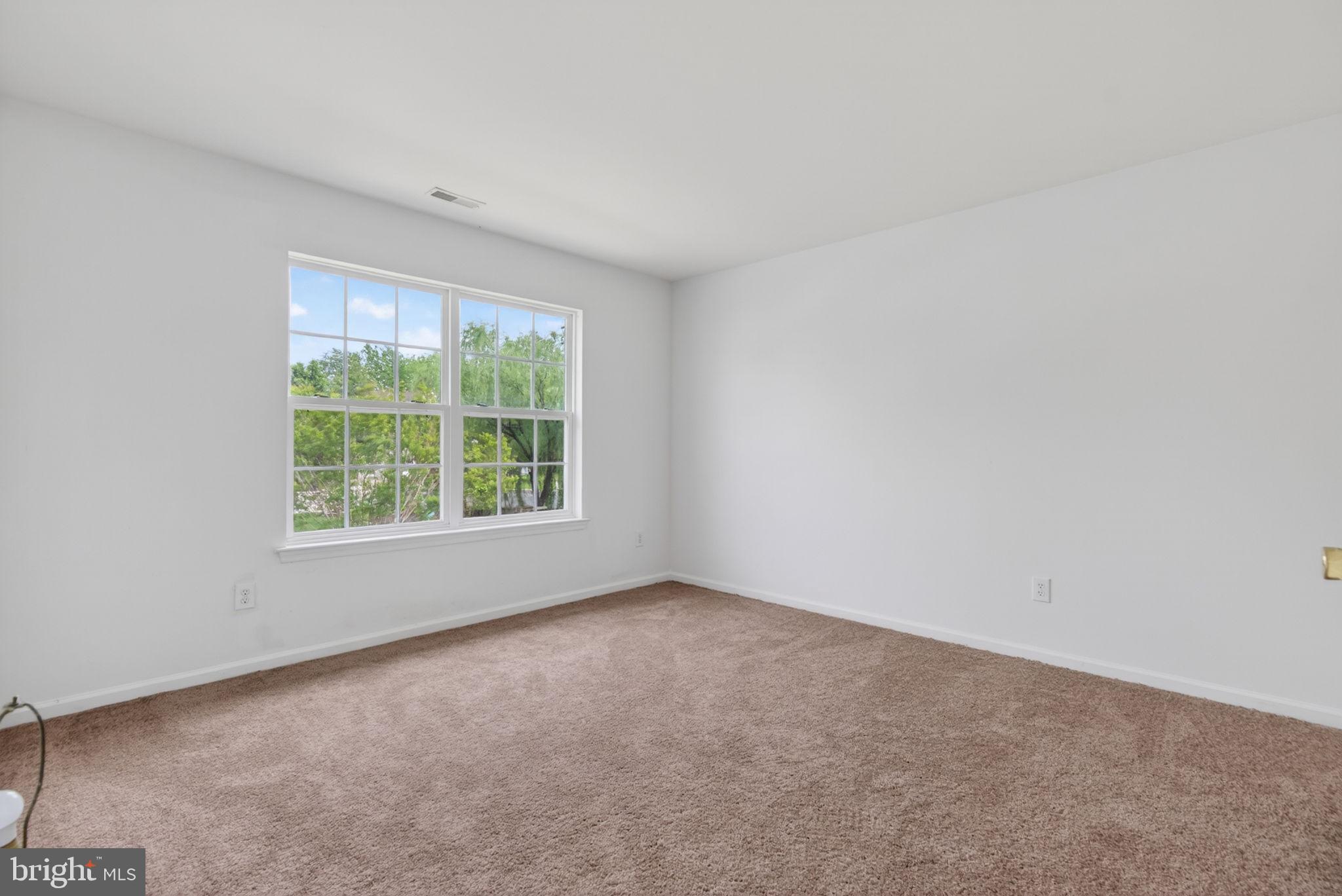 34 HILL FARM WAY