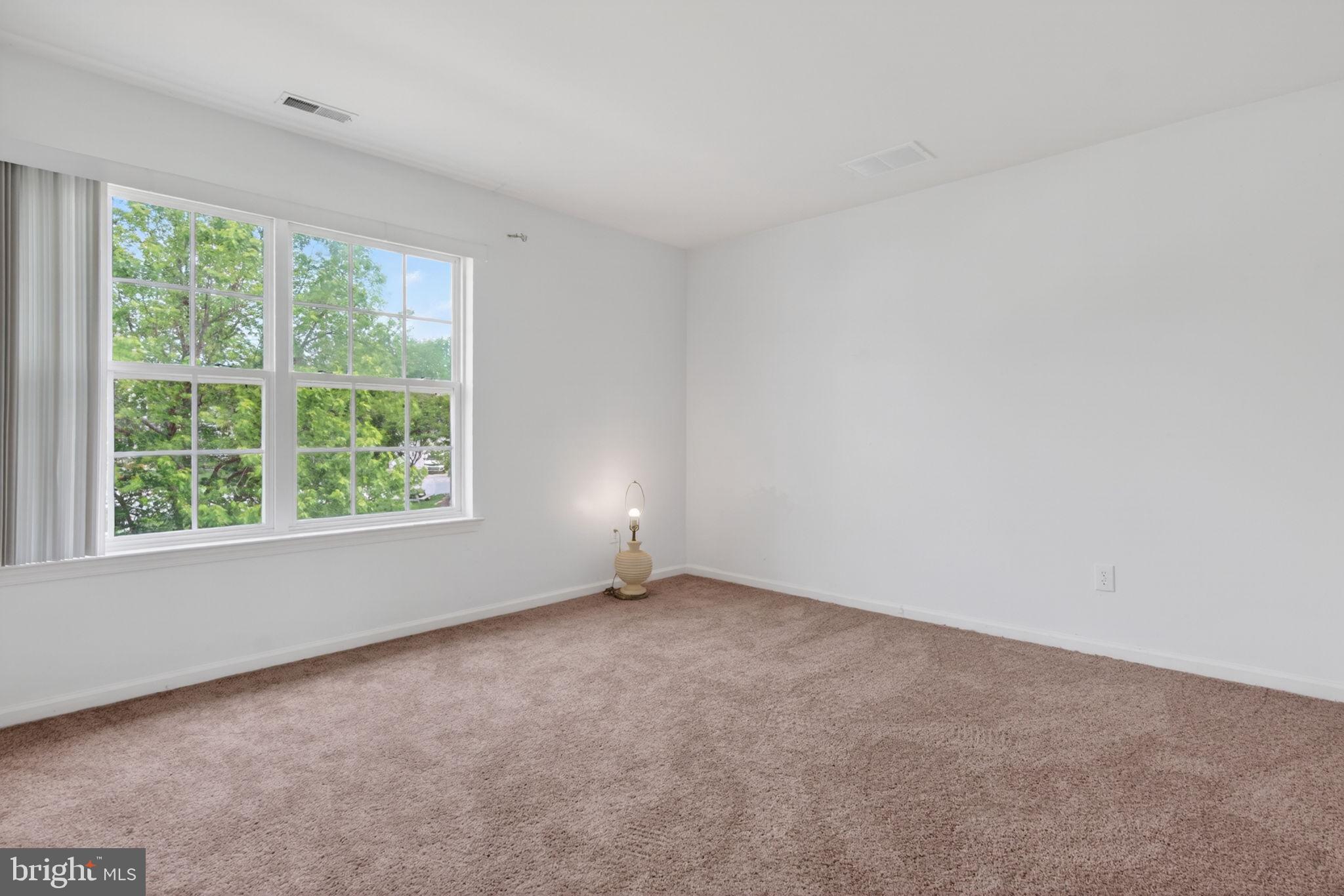 34 HILL FARM WAY