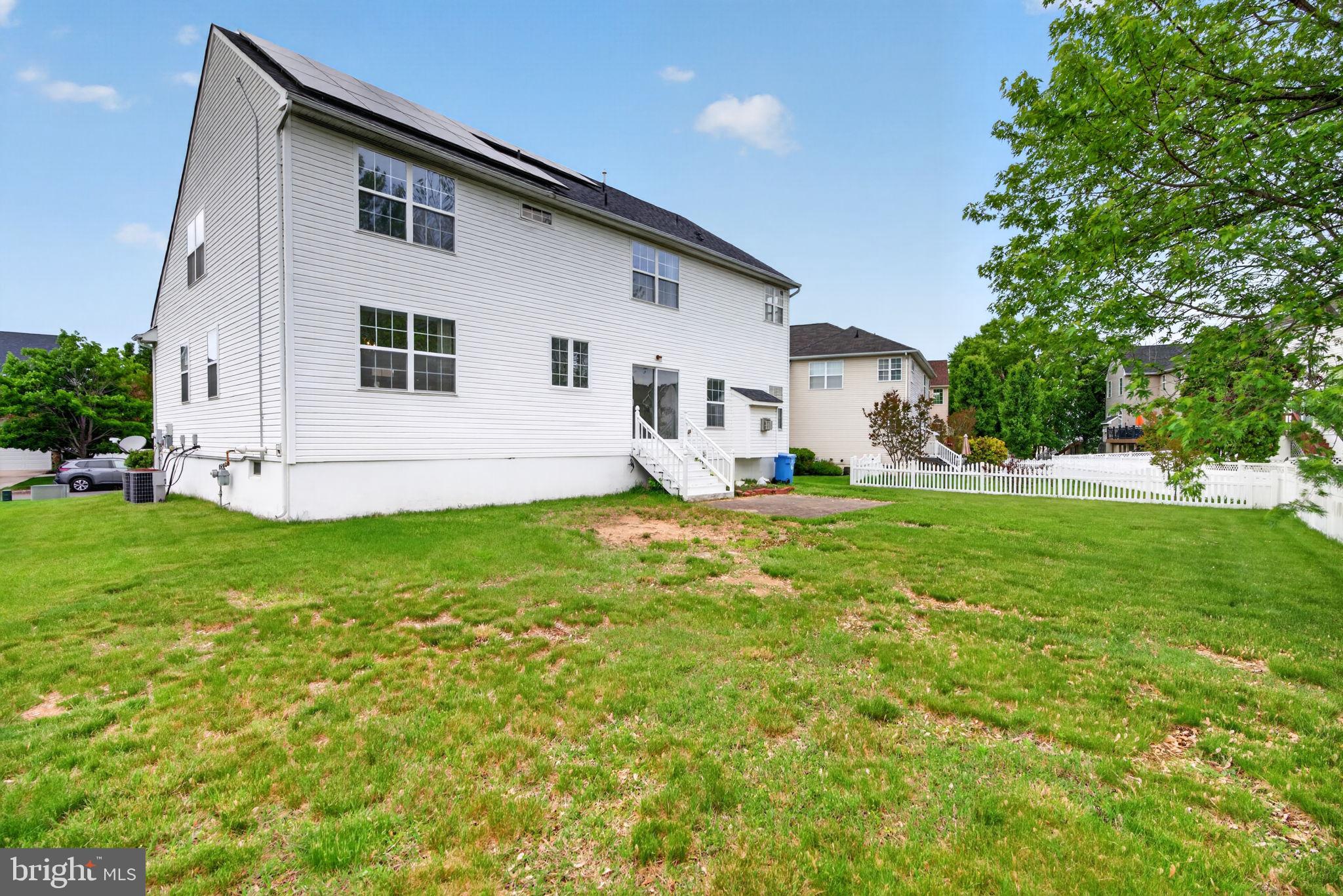 34 HILL FARM WAY