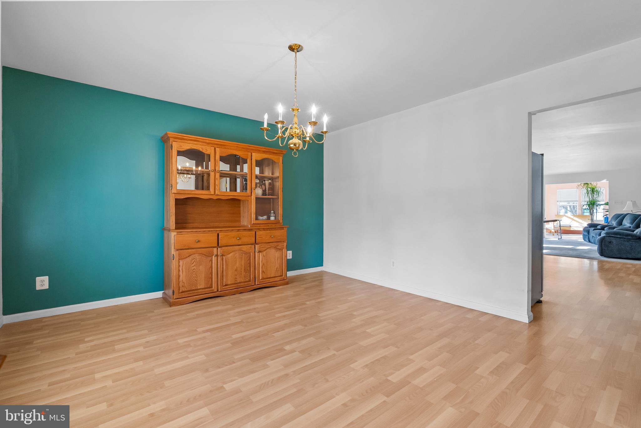 20 EAGLE RIDGE DRIVE
