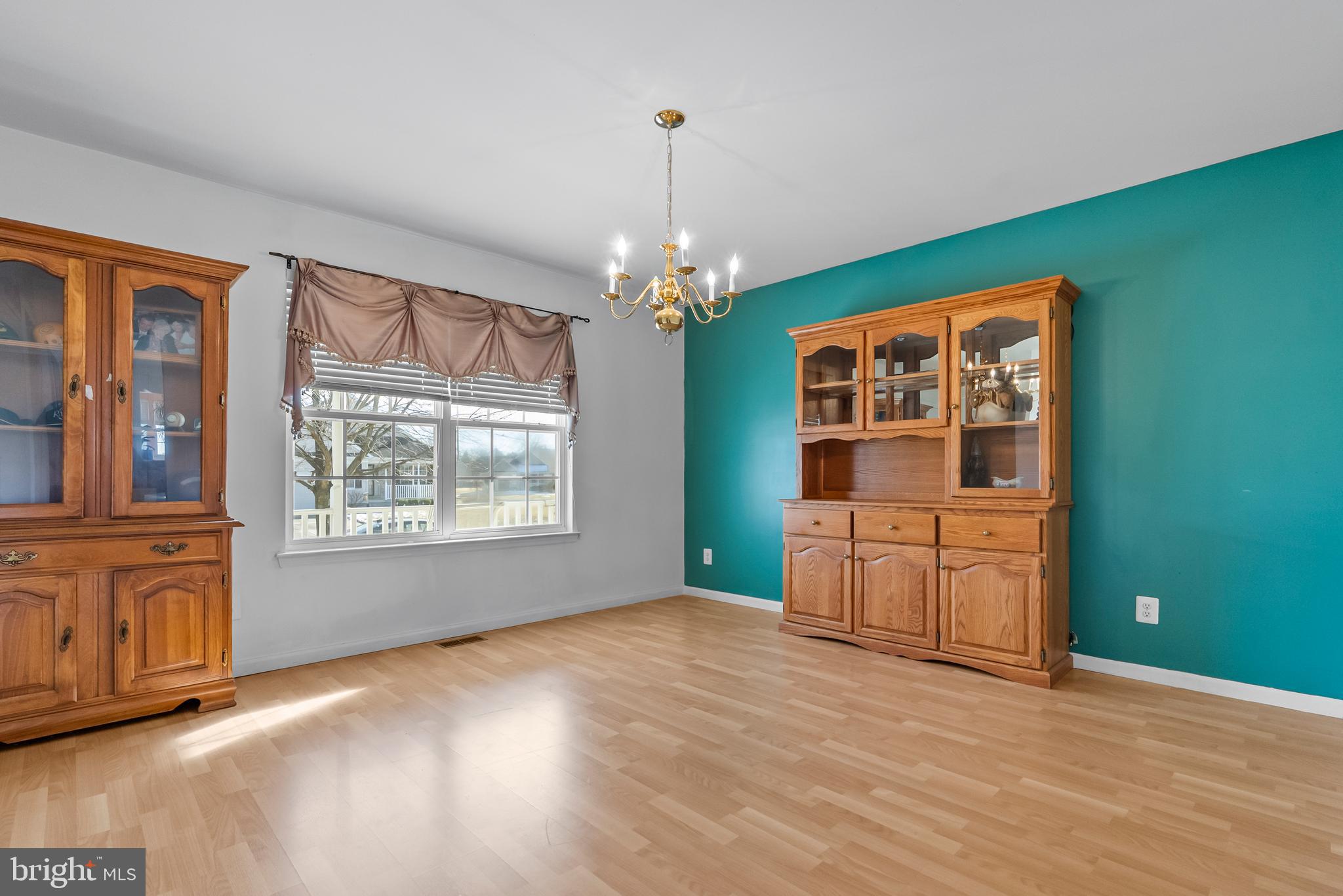 20 EAGLE RIDGE DRIVE