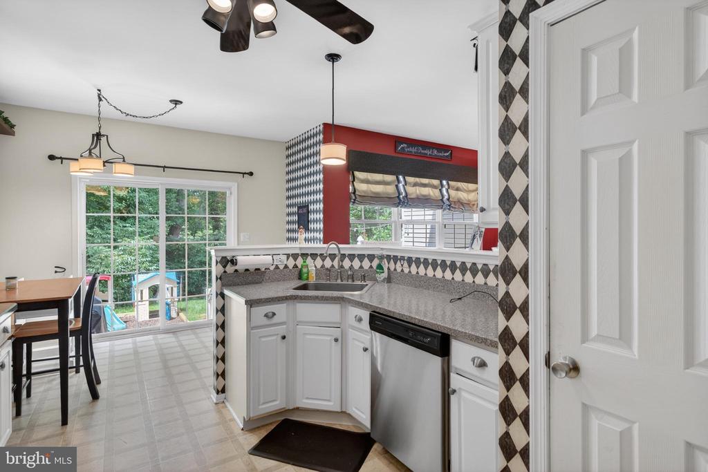 116 RITTENHOUSE DRIVE