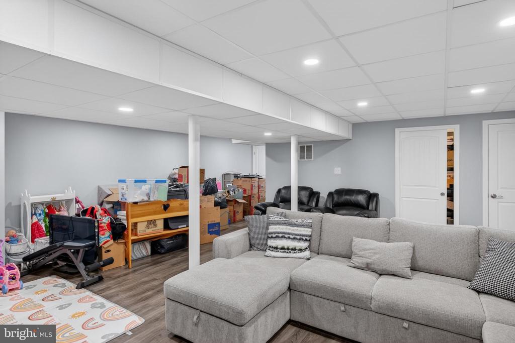 116 RITTENHOUSE DRIVE