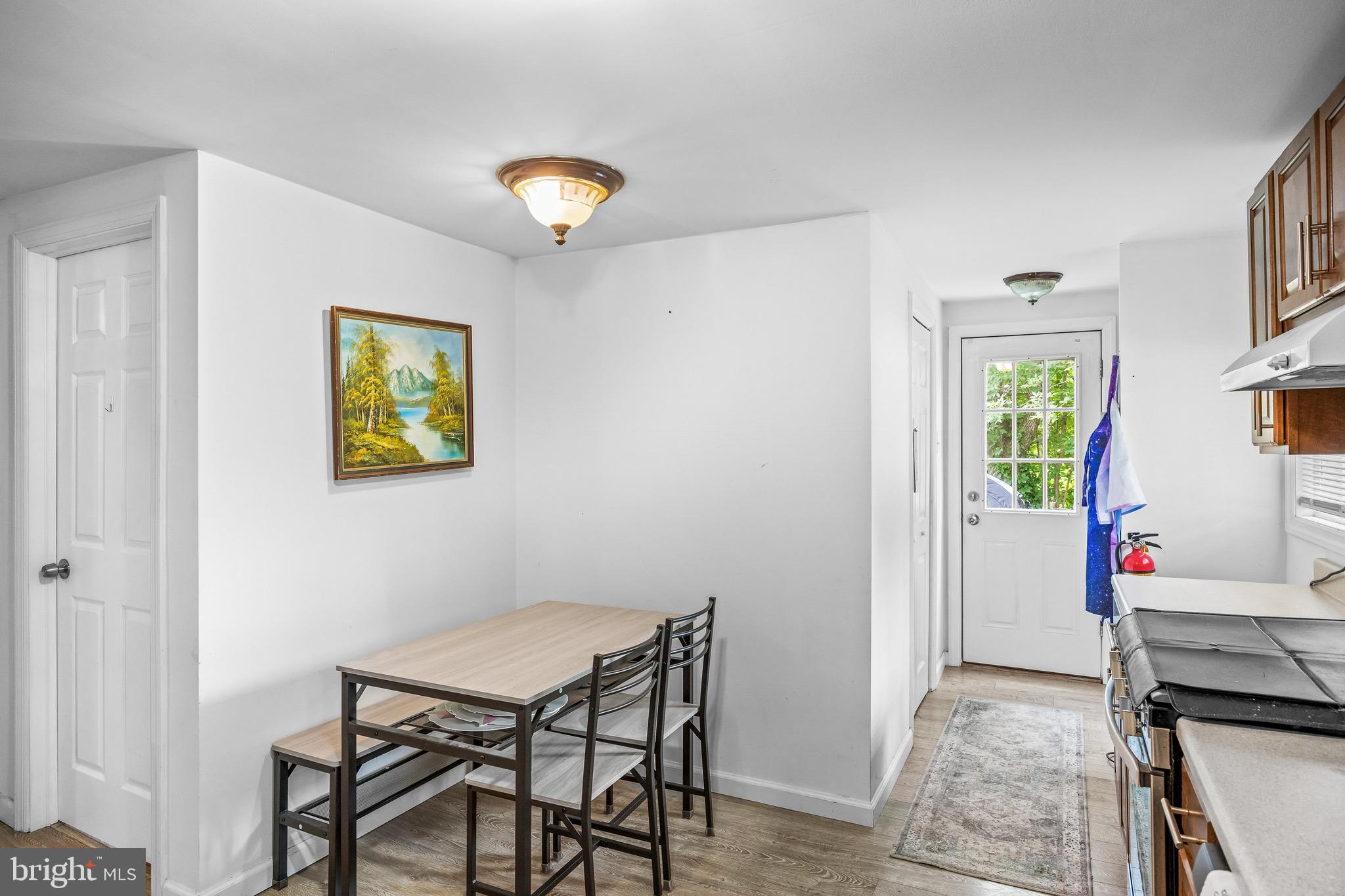 59 W 1ST AVENUE