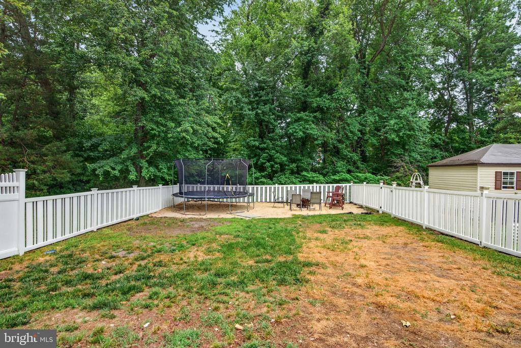46 GREENWOOD DRIVE
