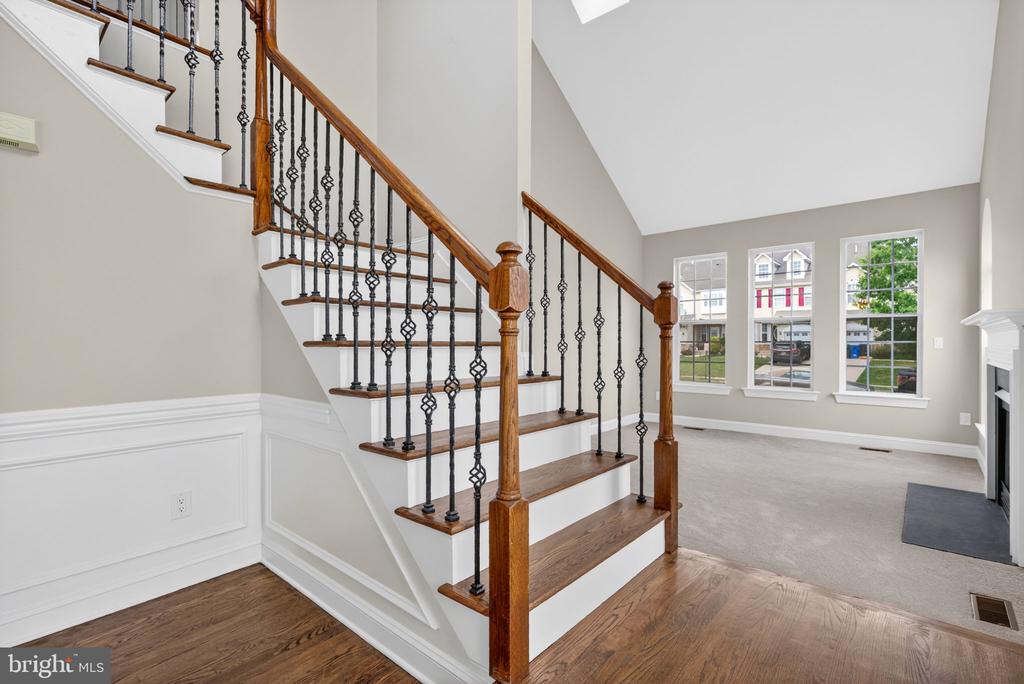 323 KESWICK DRIVE