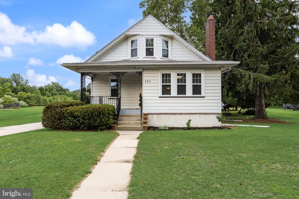 127 HURFFVILLE GRENLOCH ROAD